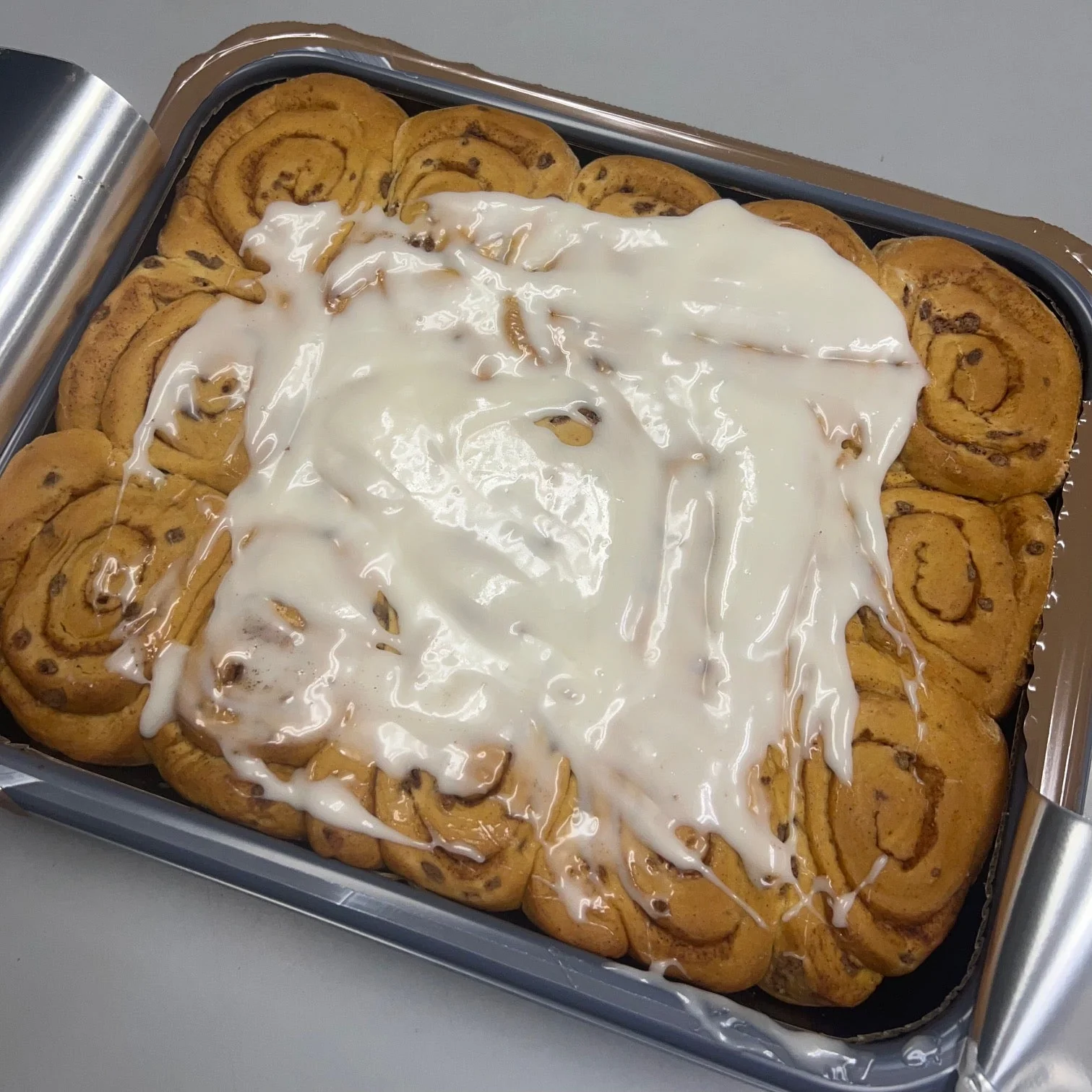Military MRE Tray Pack, Cinnamon Roll with White Icing, Ready to Eat (UGR Component) - Image 3