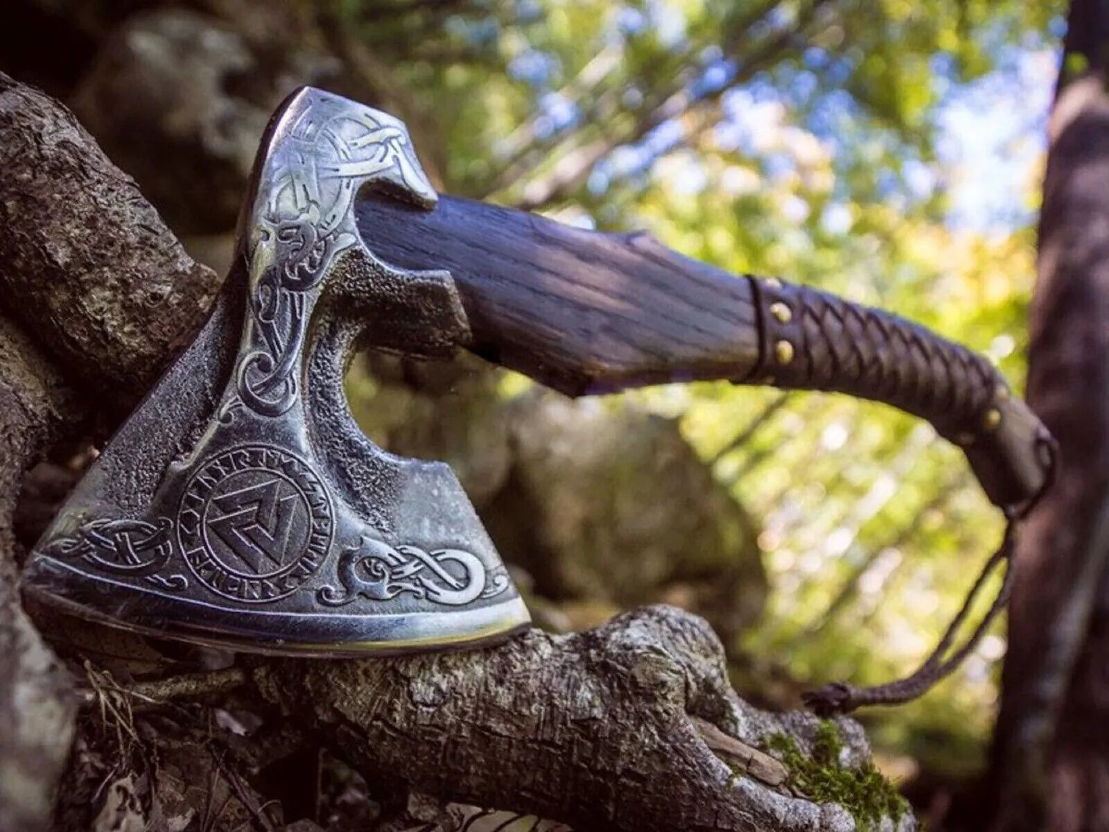 Native American Tomahawk with Custom Handmade Forged Engraved 1095 Steel Blade and Rosewood Handle – Warrior’s Edge - Image 3