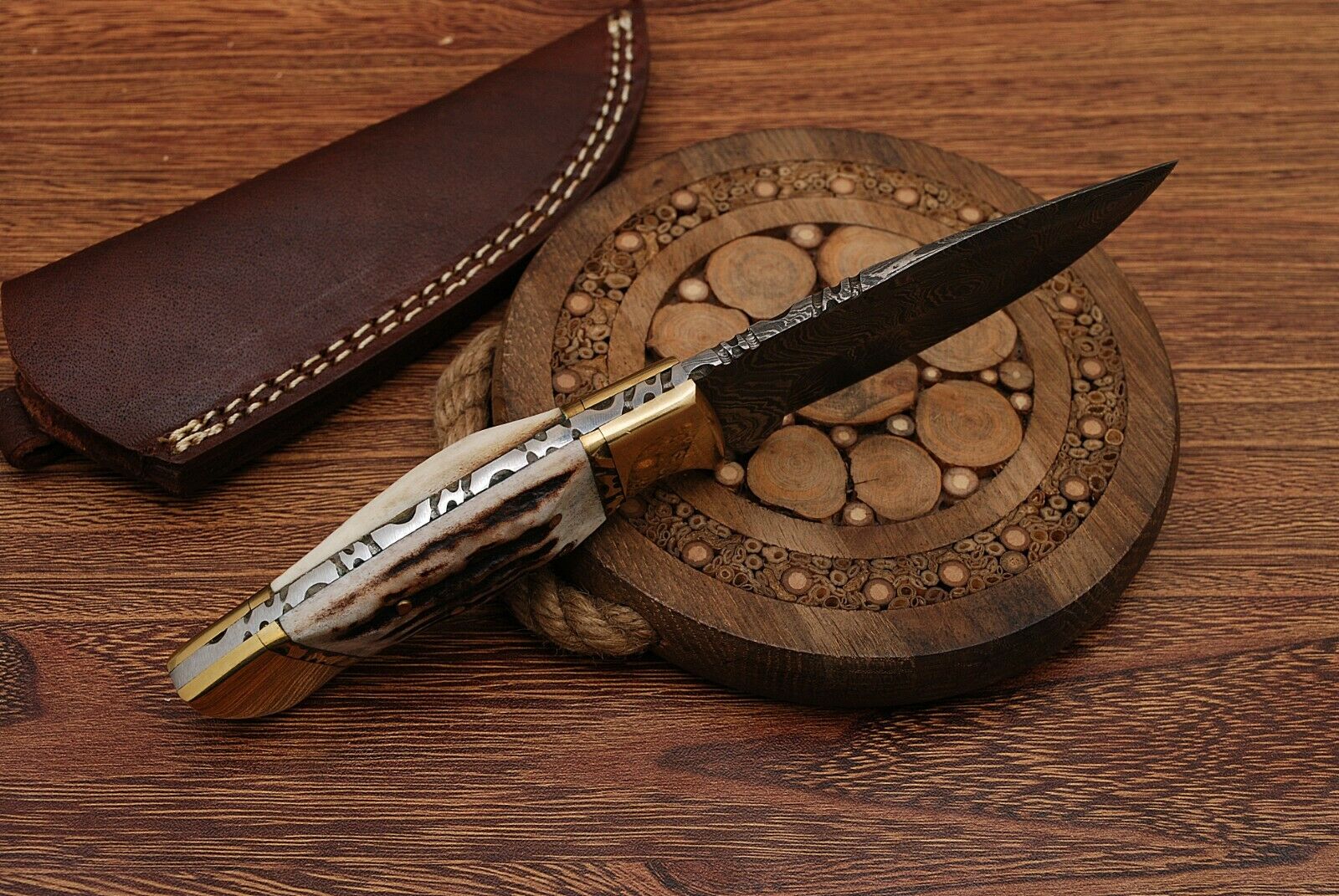 Natural Sambar Stag Horn-Brass Hunting Skinning Knife - Image 3