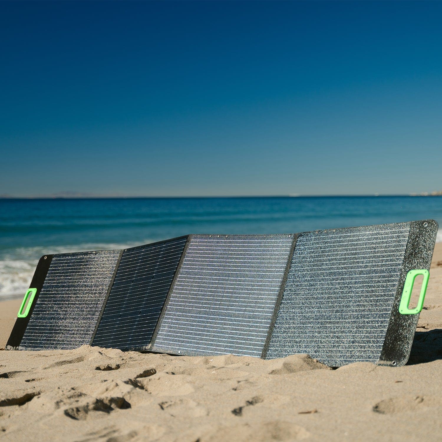 Nature's Generator 200W Folding Solar Panel - Image 7