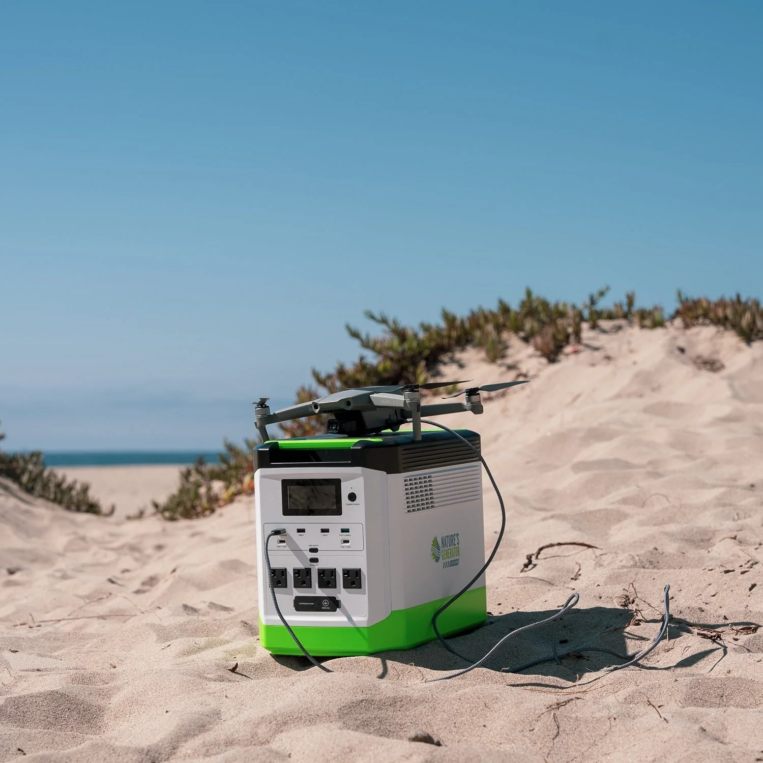 High Capacity Lithium 1800 Solar and Wind Generator - Image 25