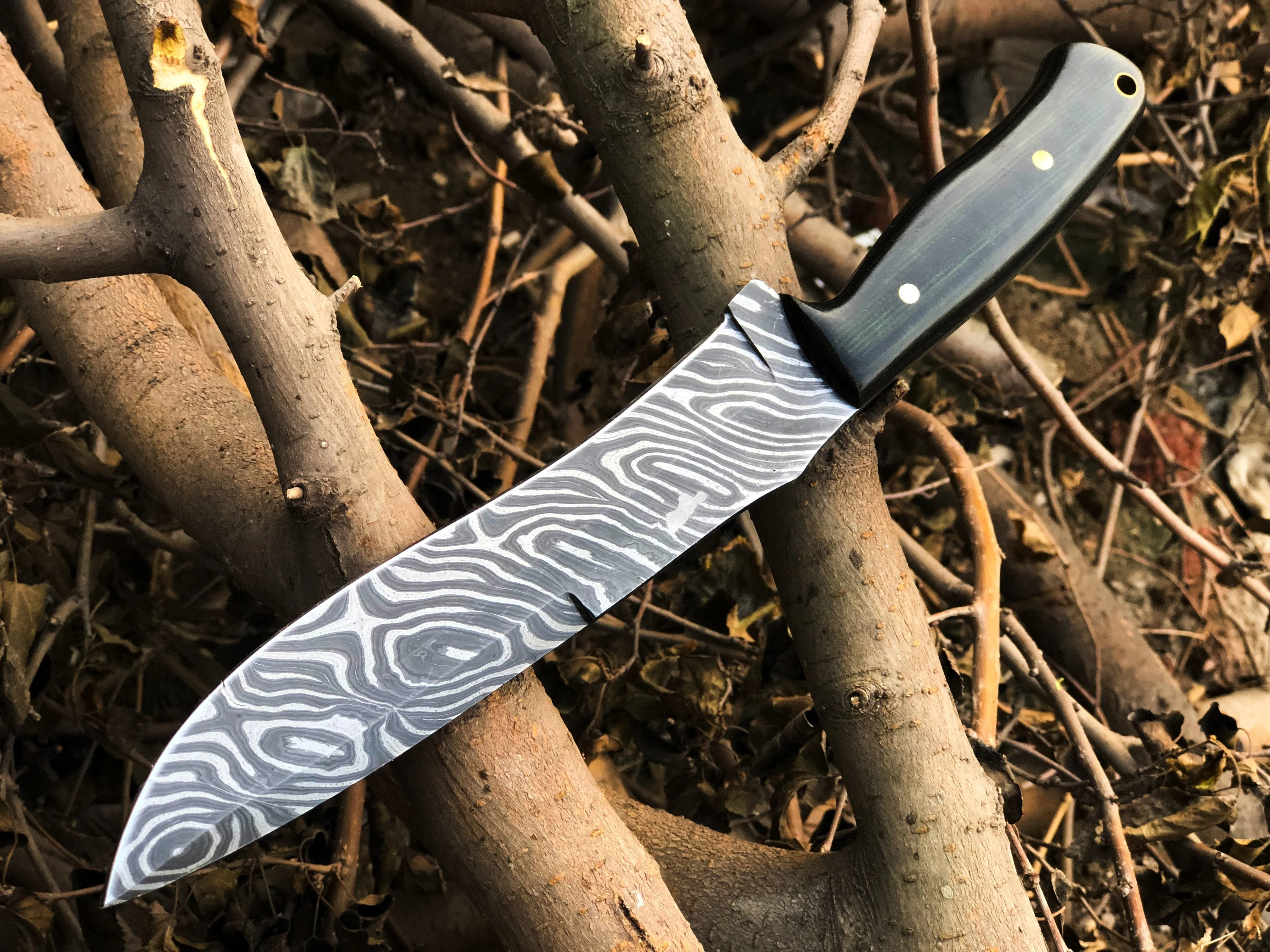 New Custom Handmade Damascus Steel Hunting Knife - Image 3