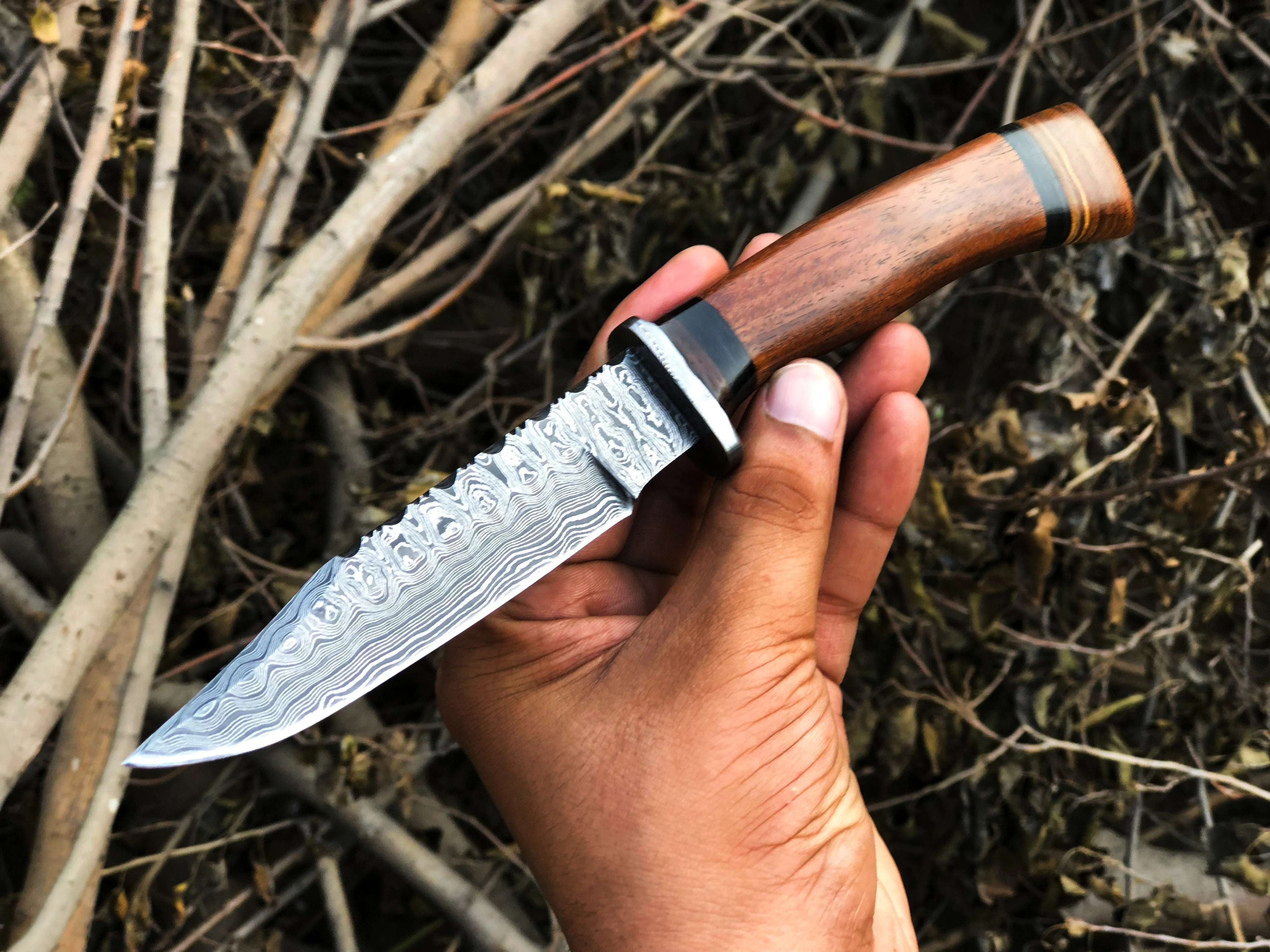 New Custom Handmade Damascus Steel Hunting Knife - Image 2