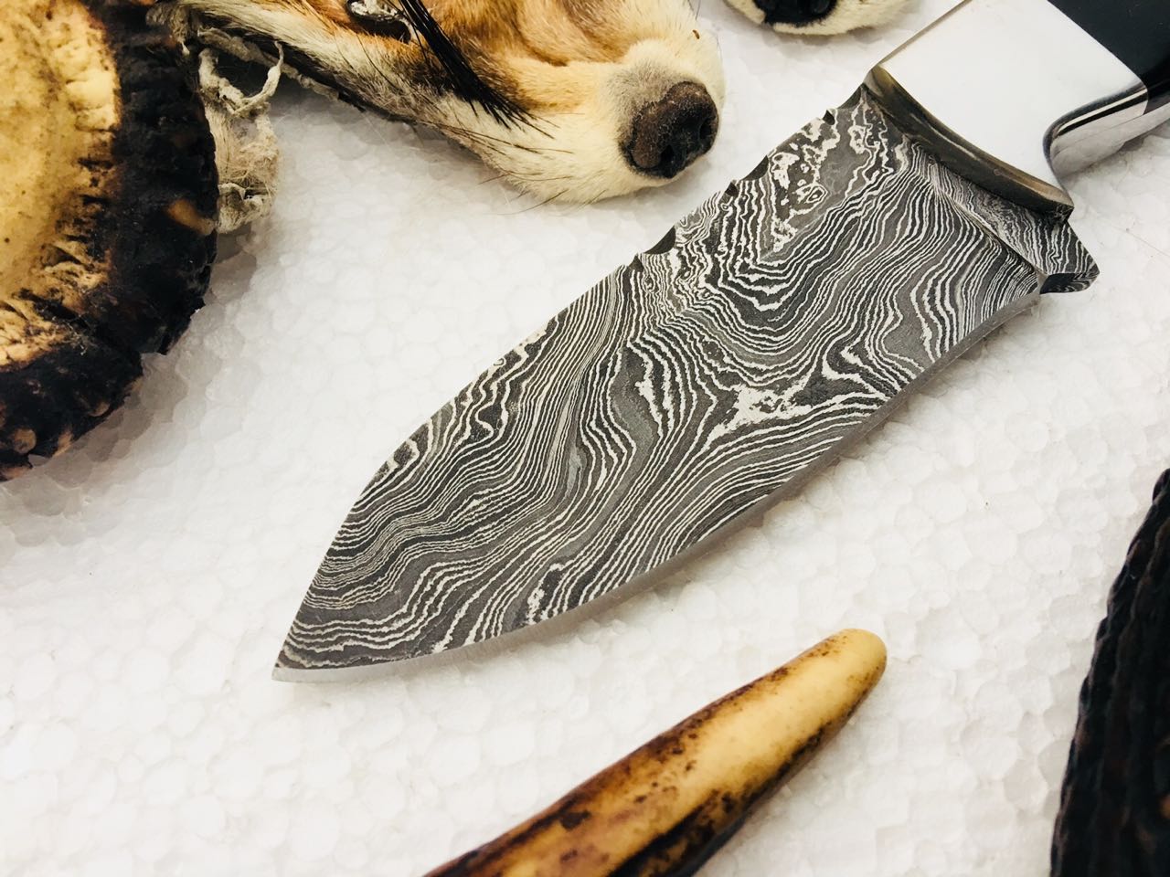 New Custom Handmade Damascus Steel Hunting Skinning EDC Knife - Image 2