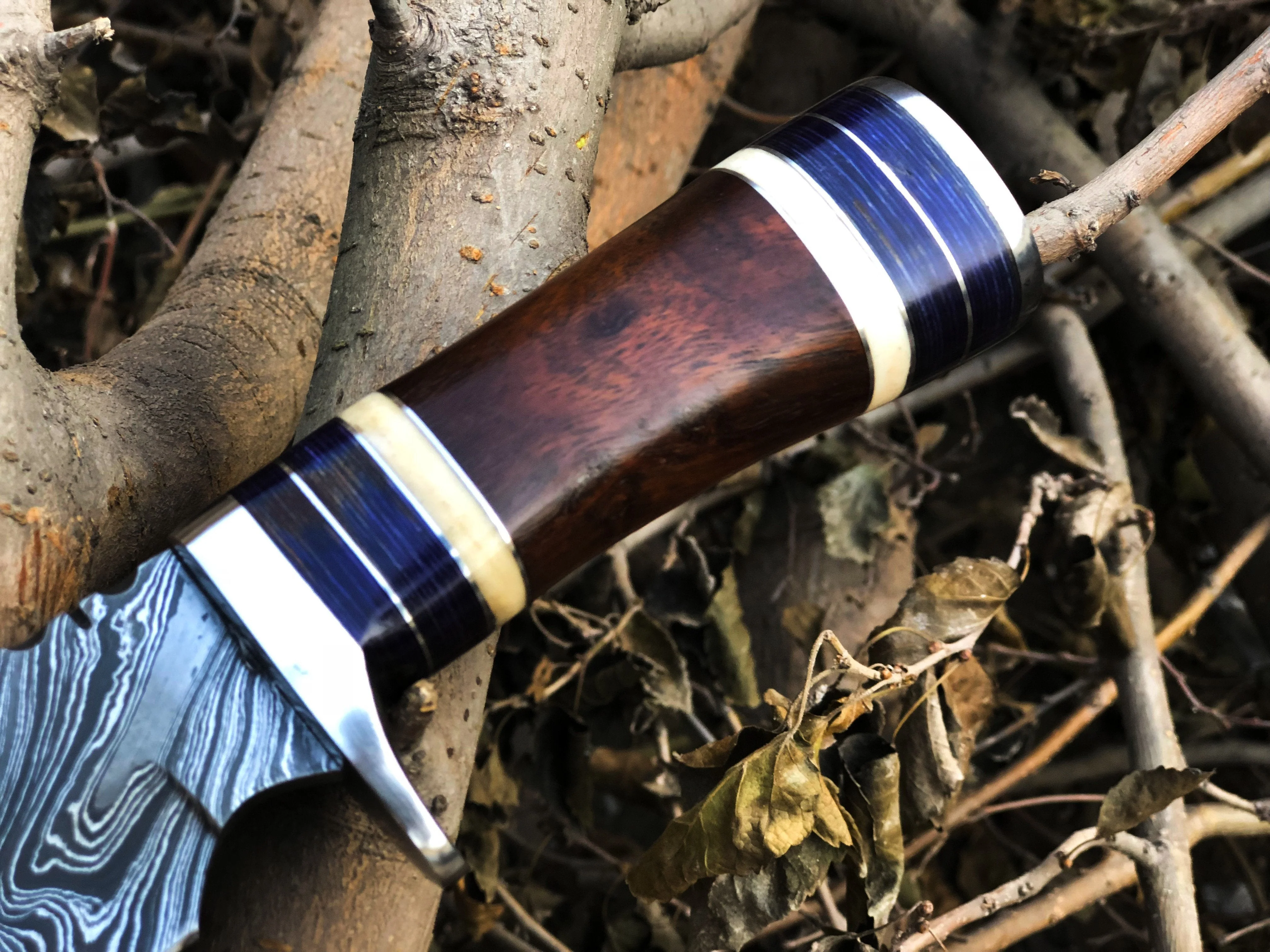 New Custom Handmade Damascus Steel Hunting Skinning Knife - Image 4