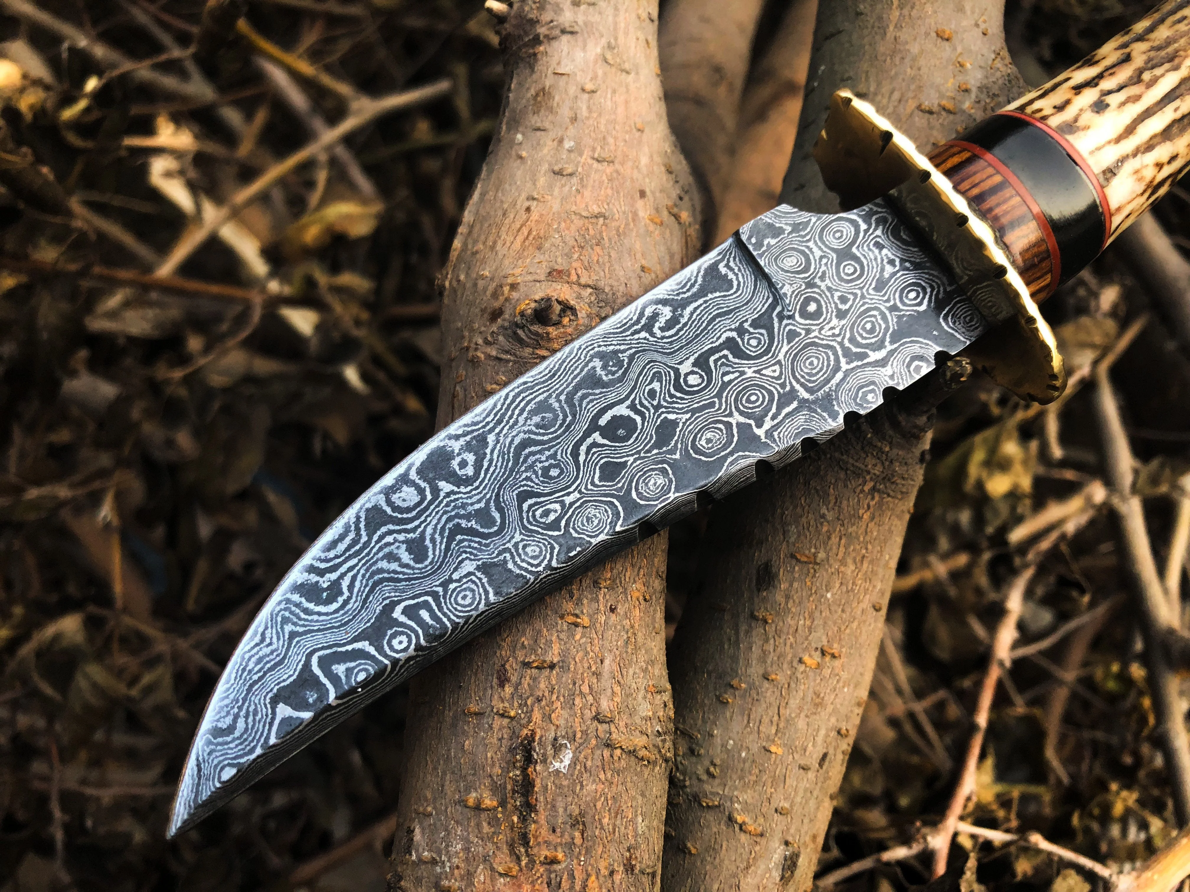 New Custom Handmade Damascus Steel Hunting Skinning Knife - Image 4