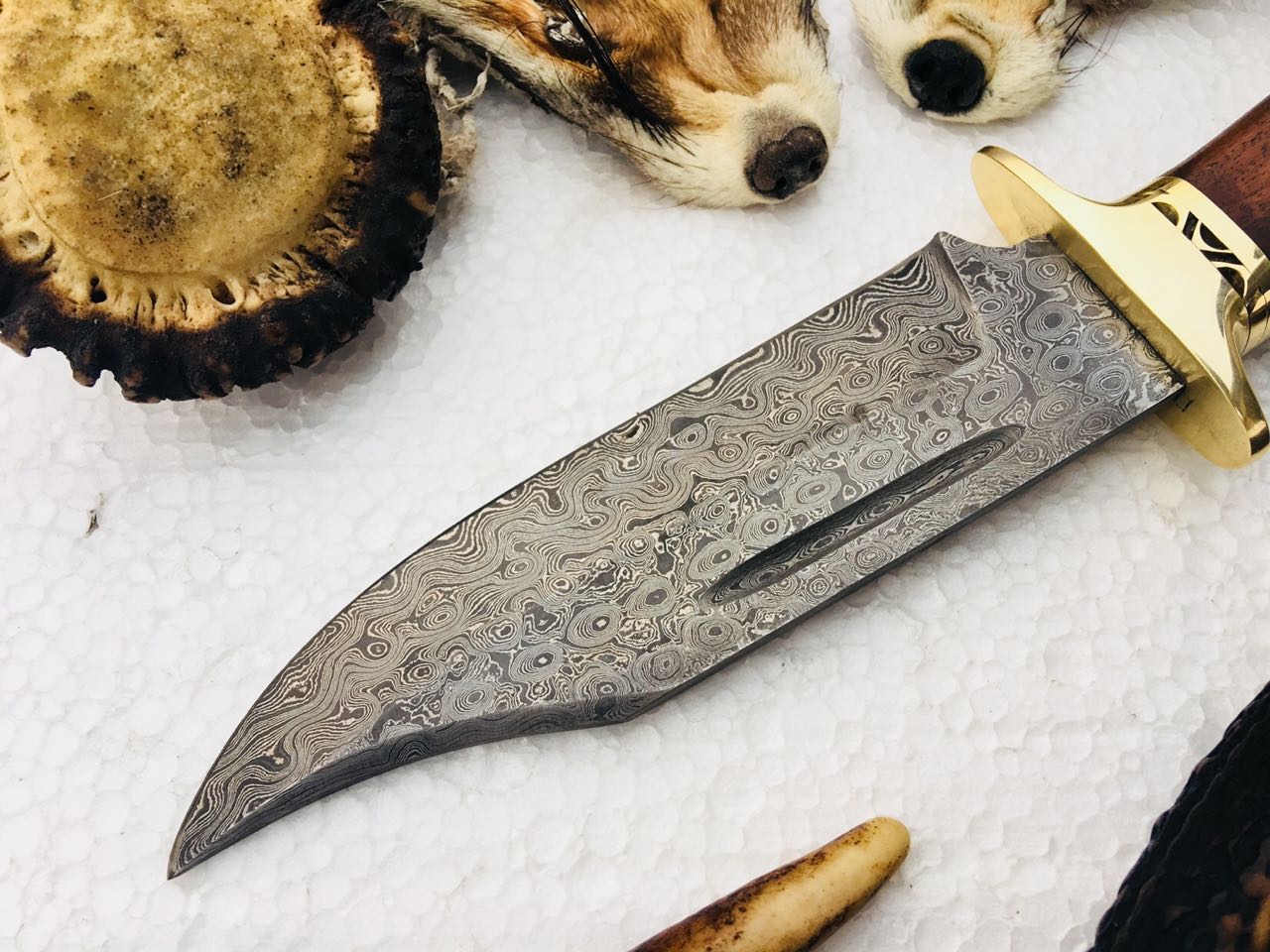 New Custom Handmade Raindrop Pattern Welded Damascus Steel Hunting Knife - Image 4