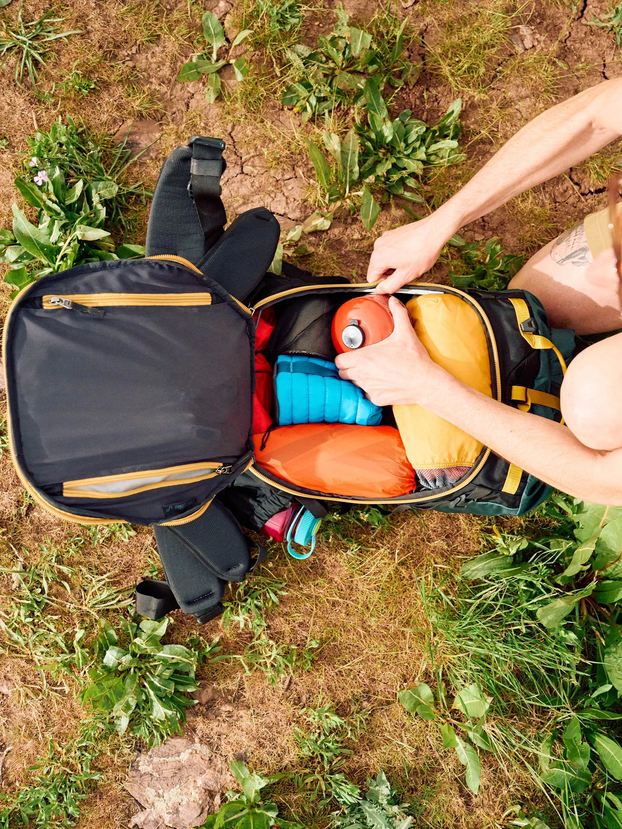 Pingora Outro 40 Backpacking Pack - Image 10