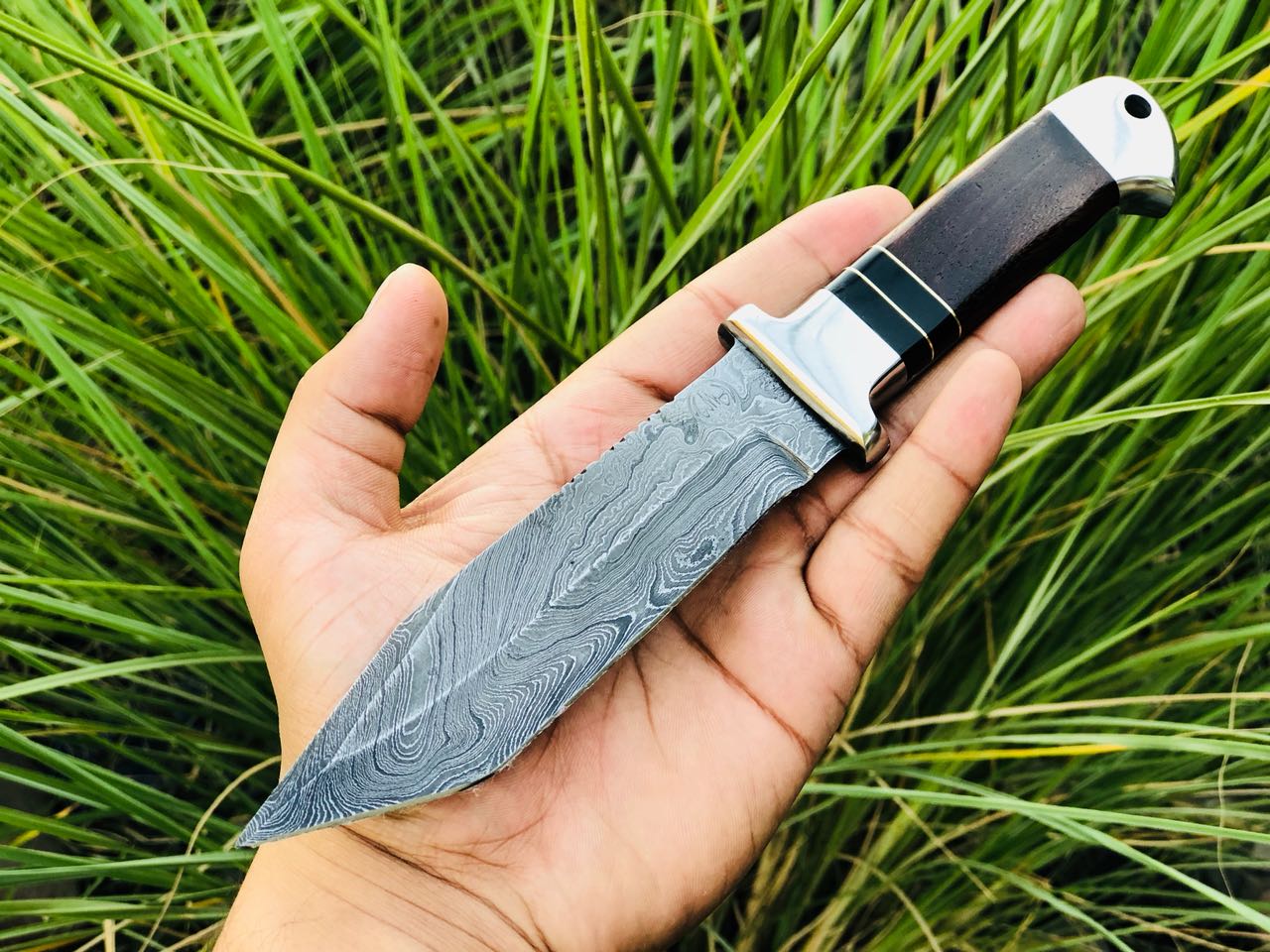 Premium Custom Tanto Hunting Knife with Damascus Blade - Image 2