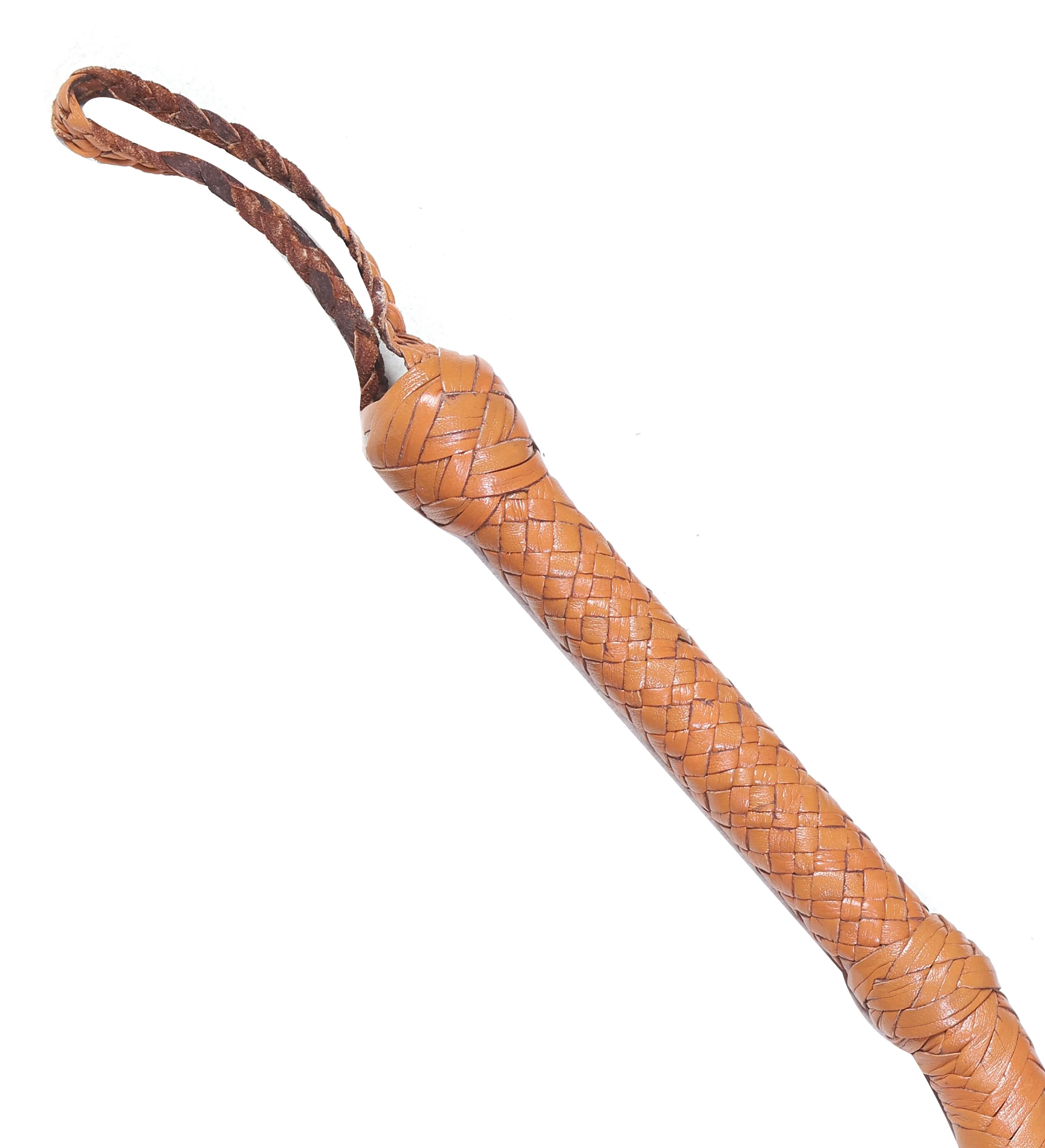 Handmade Tan Leather Bull Whip – 16-Plait Braided Whip for Whipcracking - Image 4