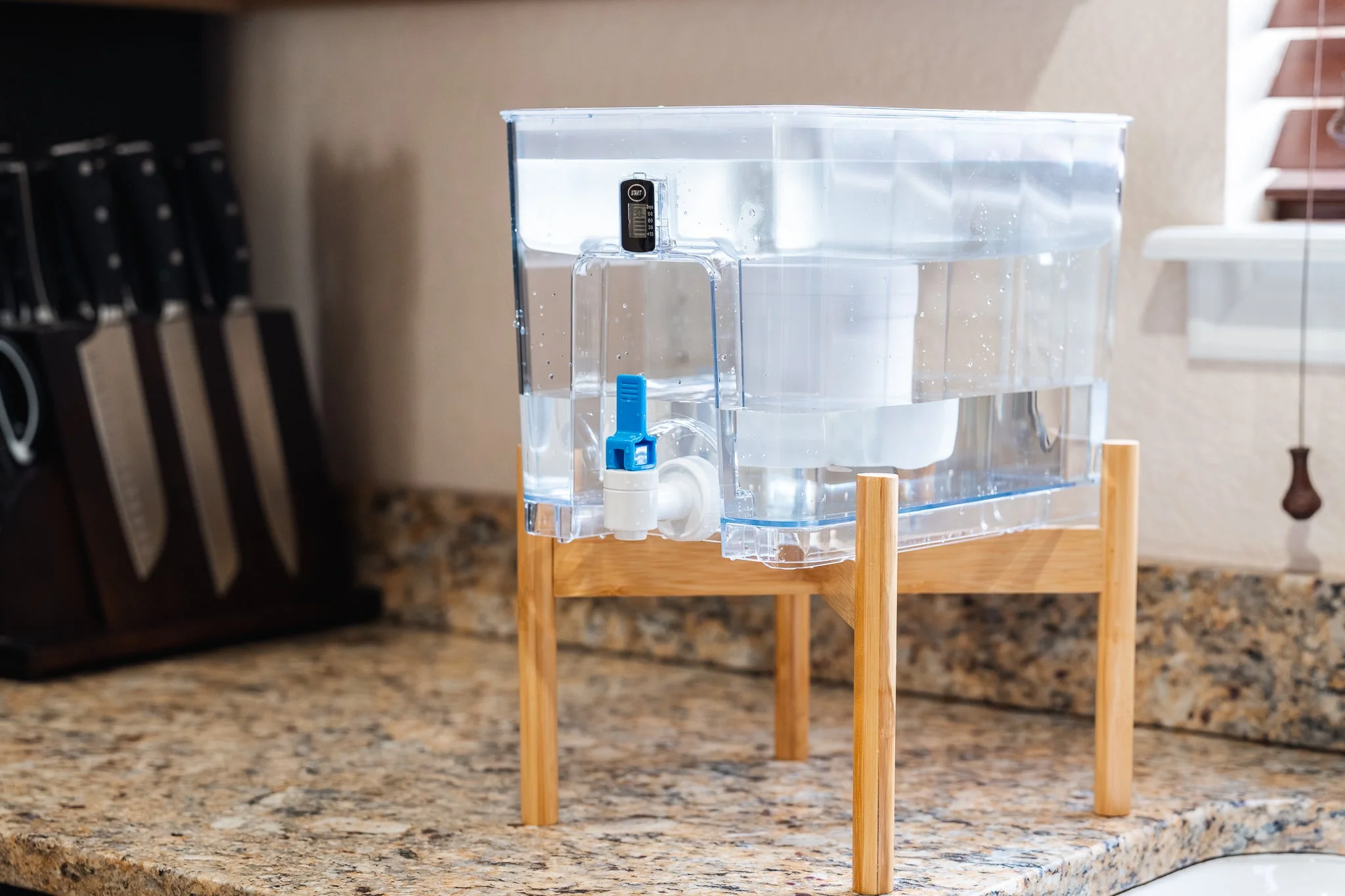 Pure XP Dispenser | Reduces Fluoride & PFAS - Image 4