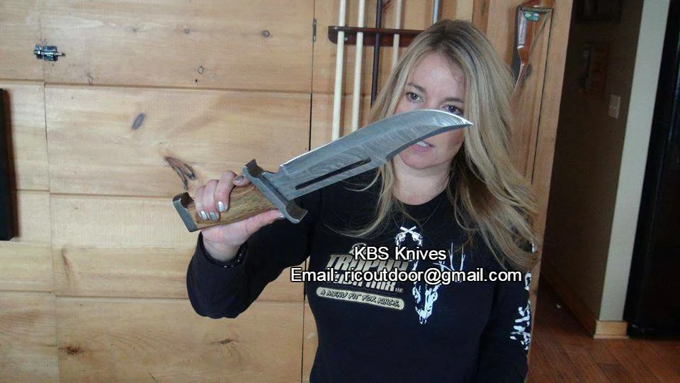 Rambo Knife – Handmade 17" Damascus Steel Blade with Blood Groove & Rosewood Handle - Image 2