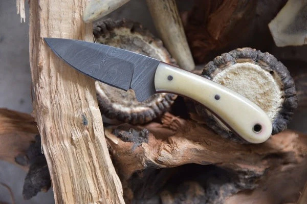 Ranch Handmade Damascus Steel Blade EDC Skinner Knife - Image 2