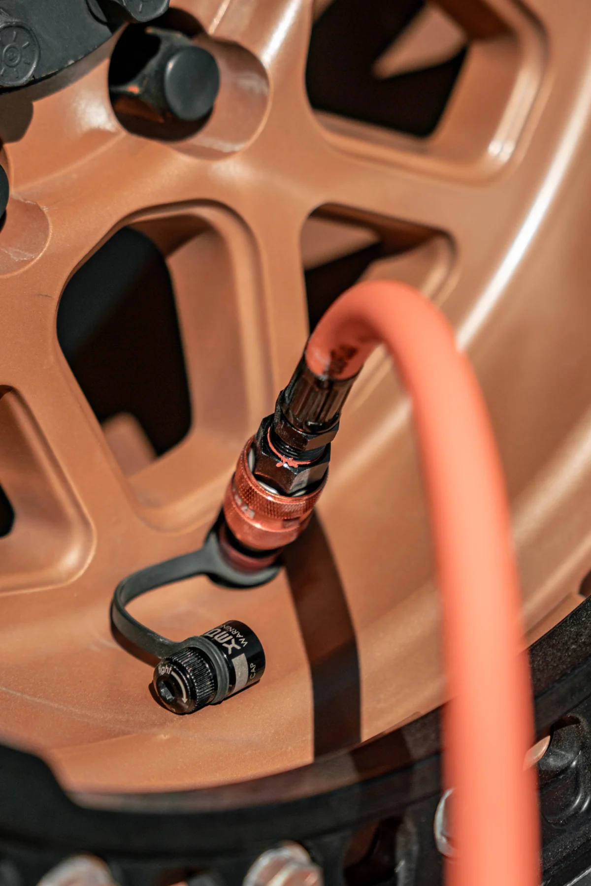 Rapid Locking Air Chucks - Image 3