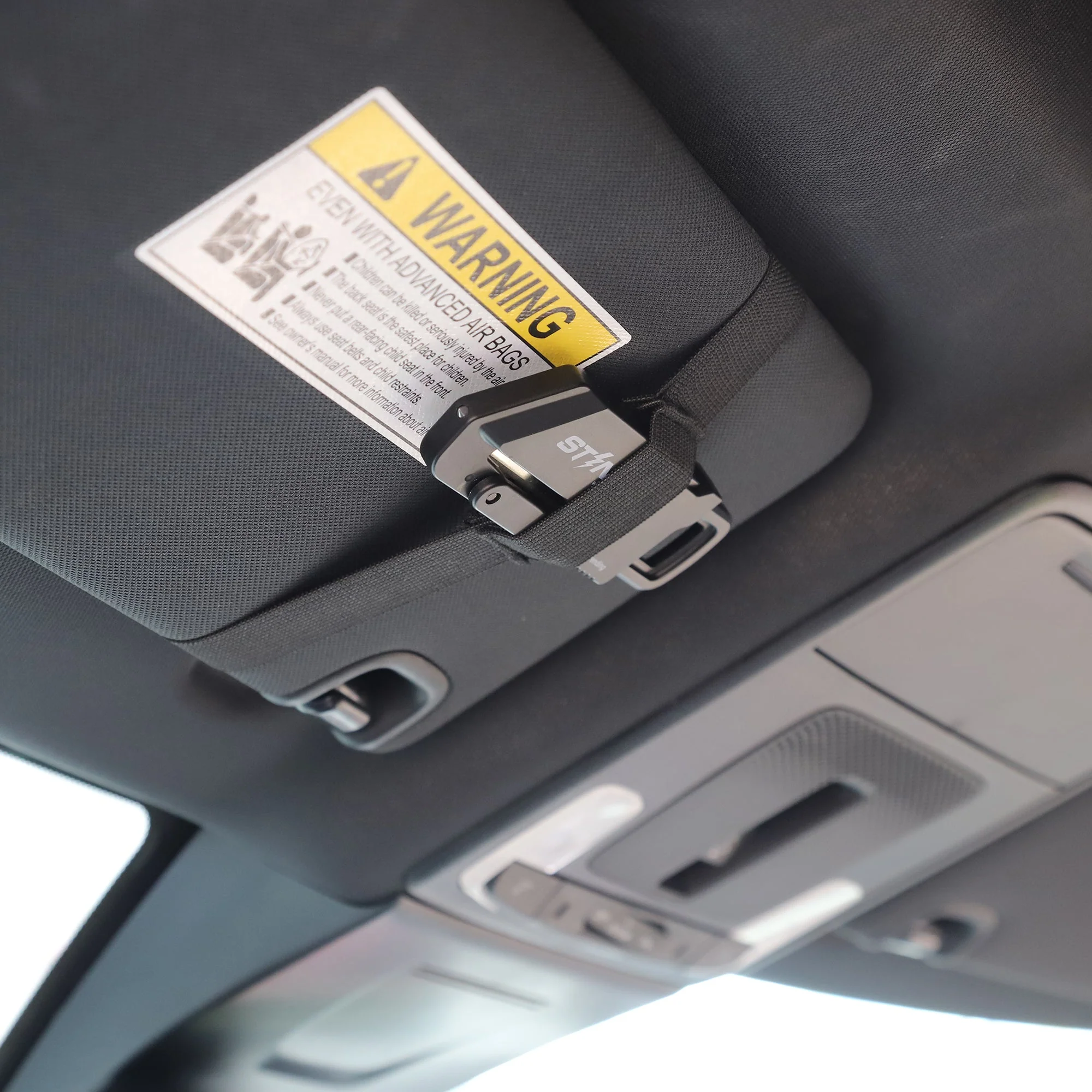 ResqBlade Utility Knife with Window Breaker & Seatbelt Cutter - Image 3