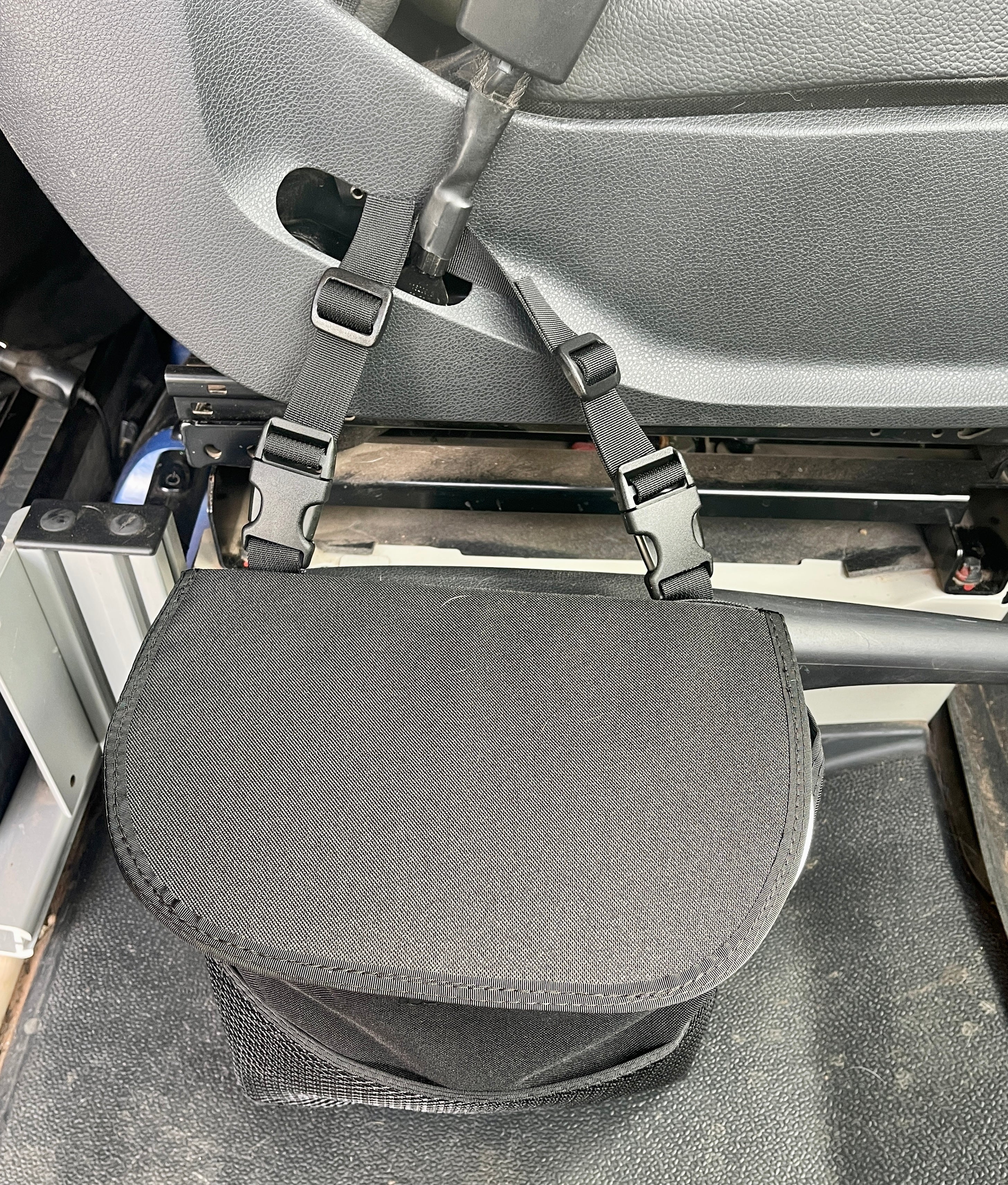 Revel Van Trash Bag (Between the Seats). - Medium - Image 5
