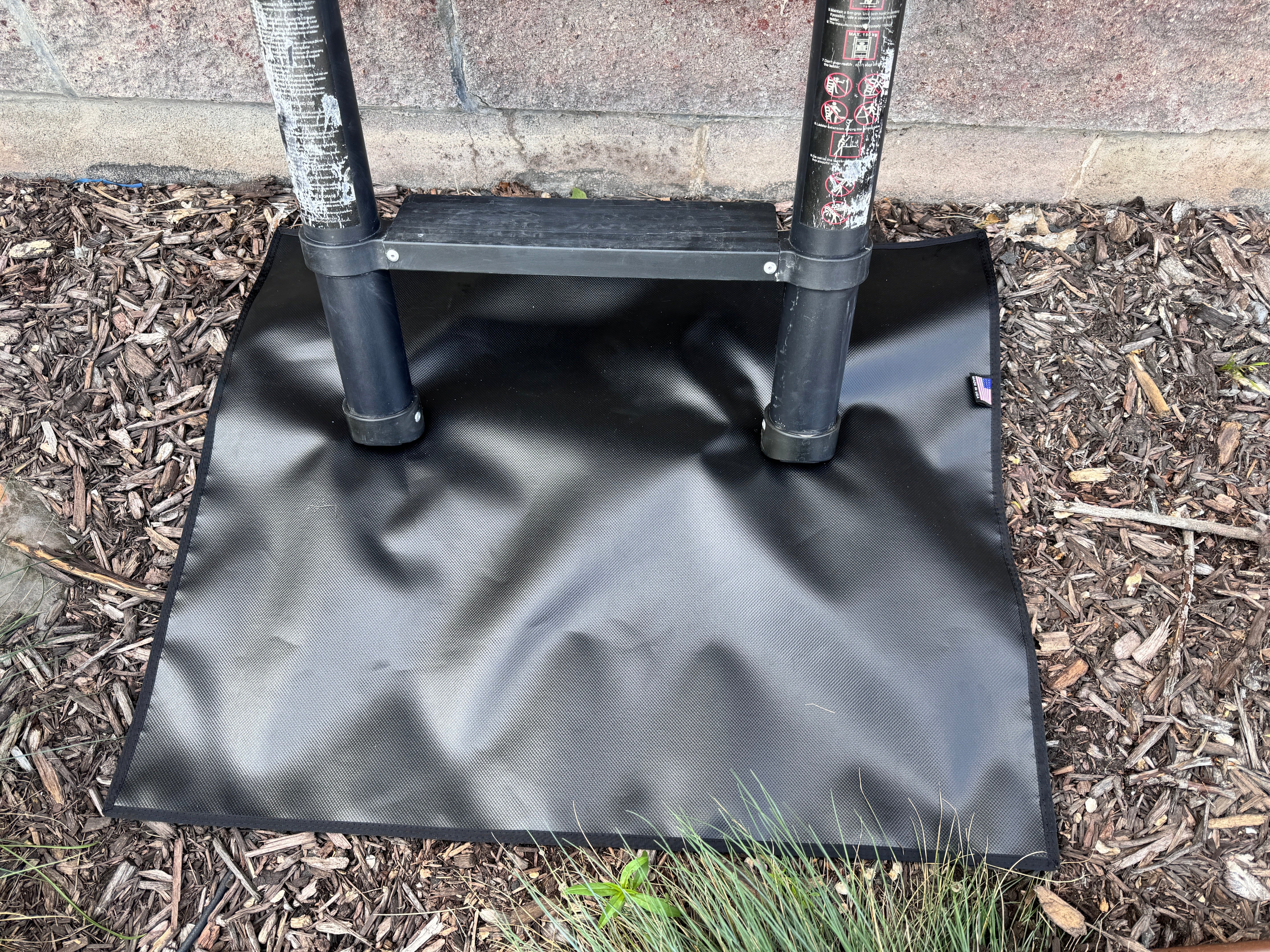 Roof Top Tent Ladder Vinyl Mat - Image 2