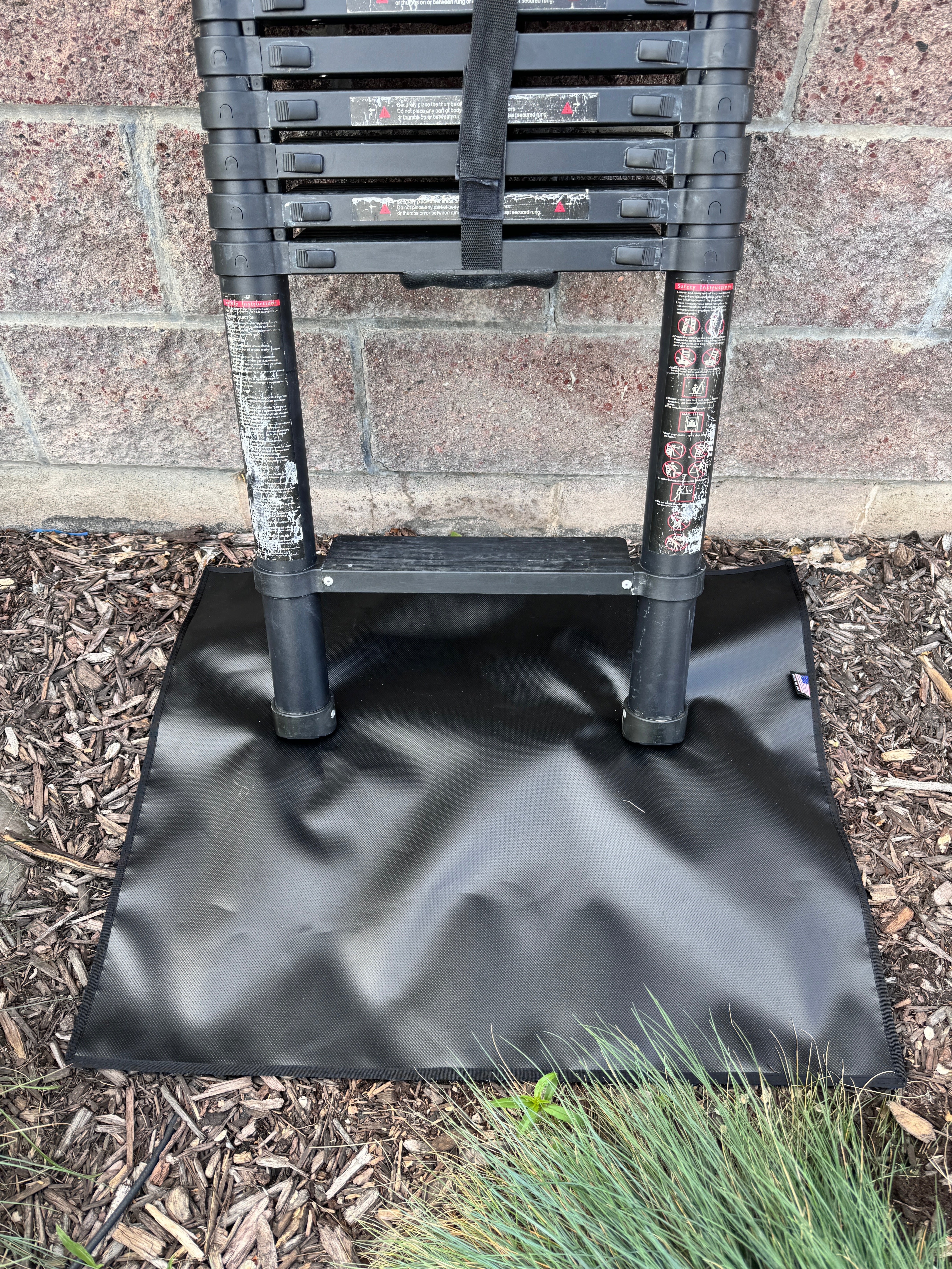 Roof Top Tent Ladder Vinyl Mat - Image 3