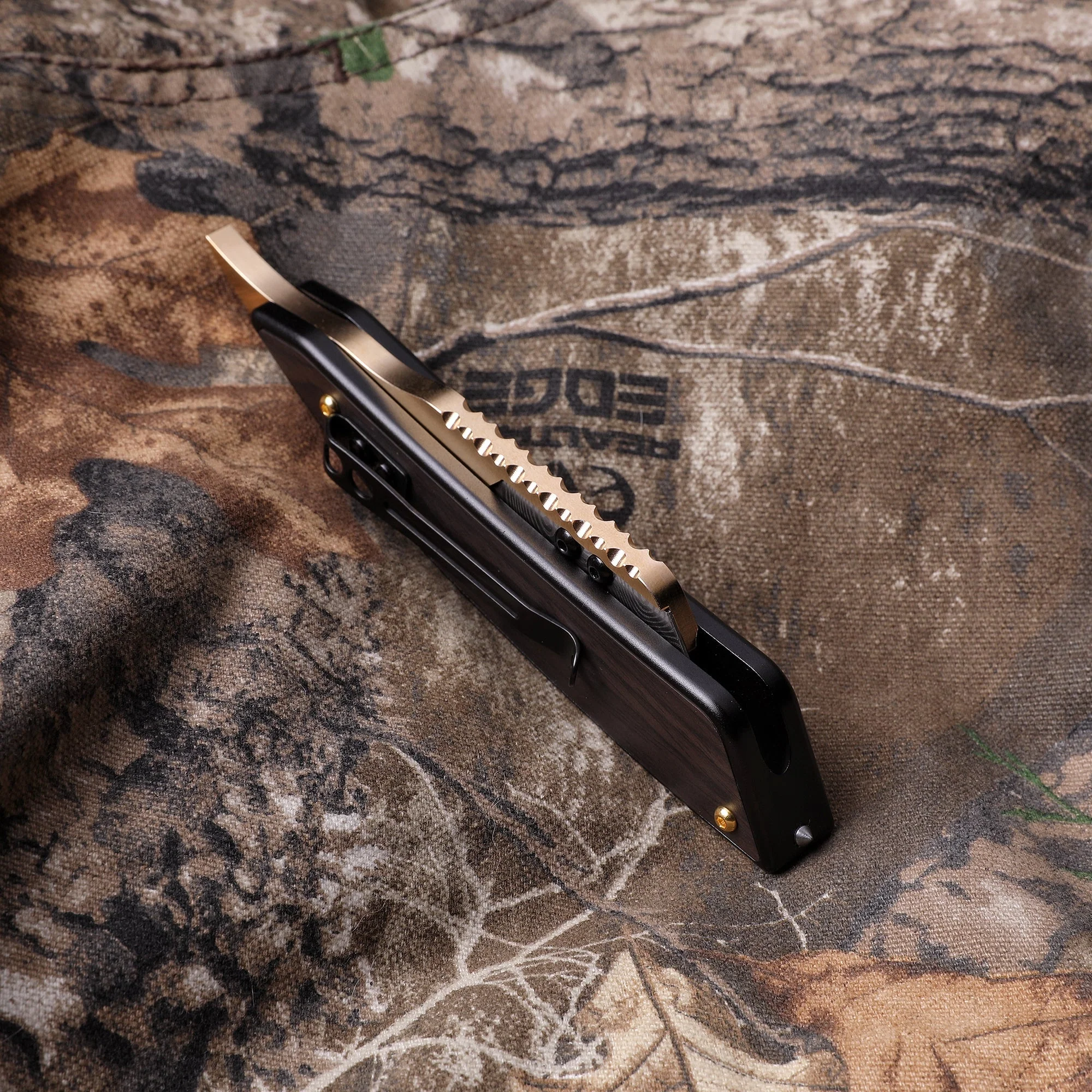 Stinger Brass Edition Vintage Straight Utility Tool (Limited Edition) - Image 3