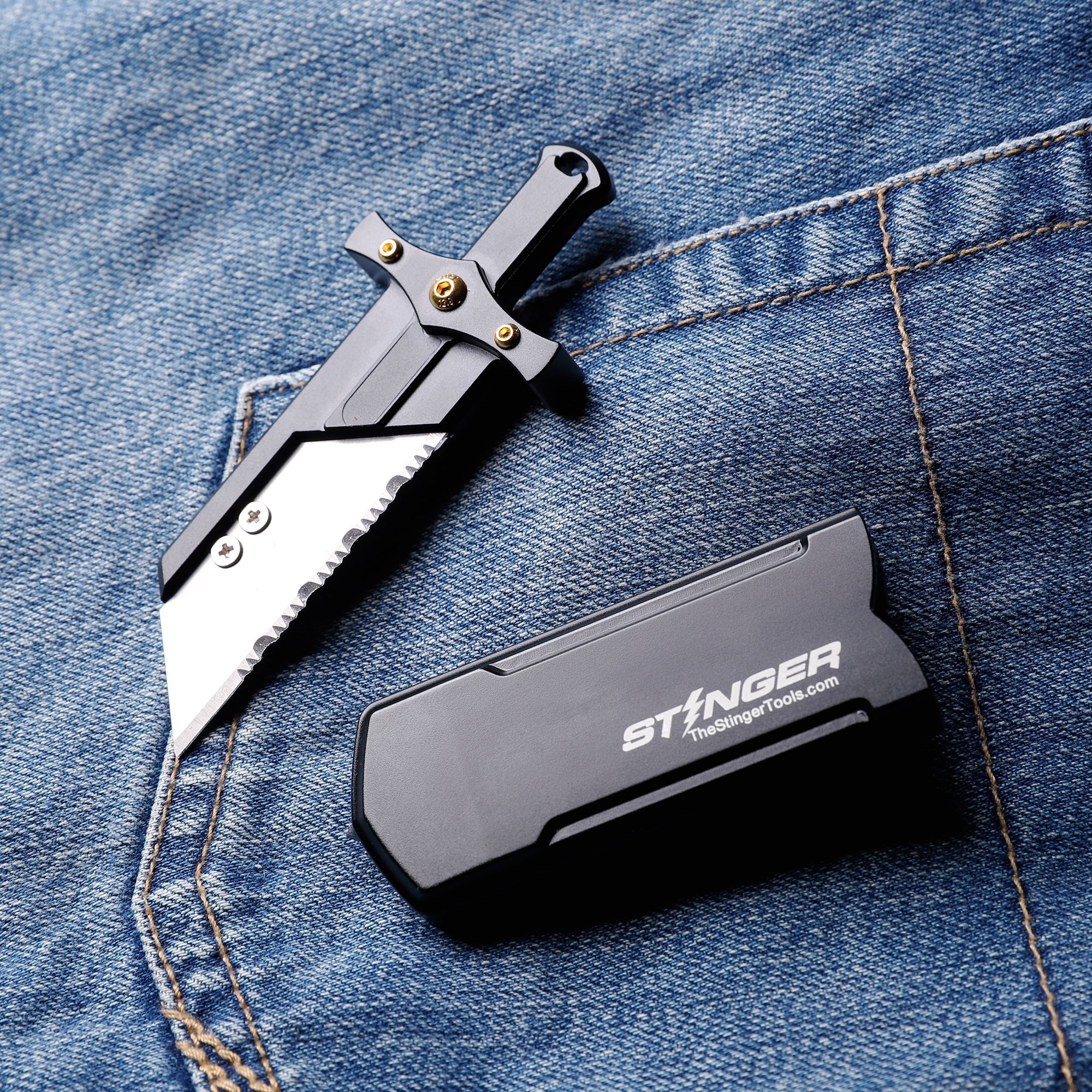 Stinger Buster Tool with P01 Serrated Utility Edge - Image 9