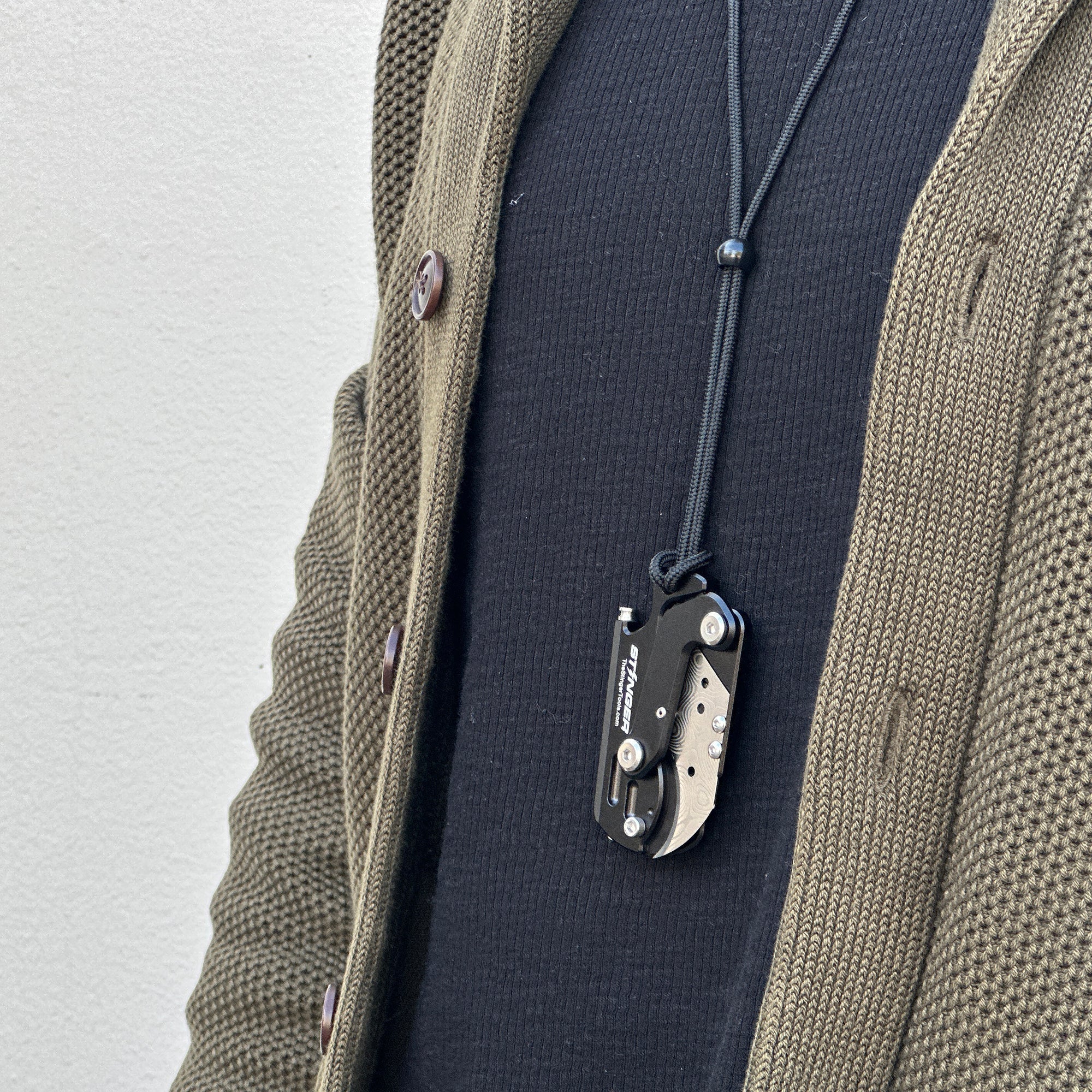 Stinger Dog Tag Tool, Folding Pocket Utility - Matte Black - Image 5