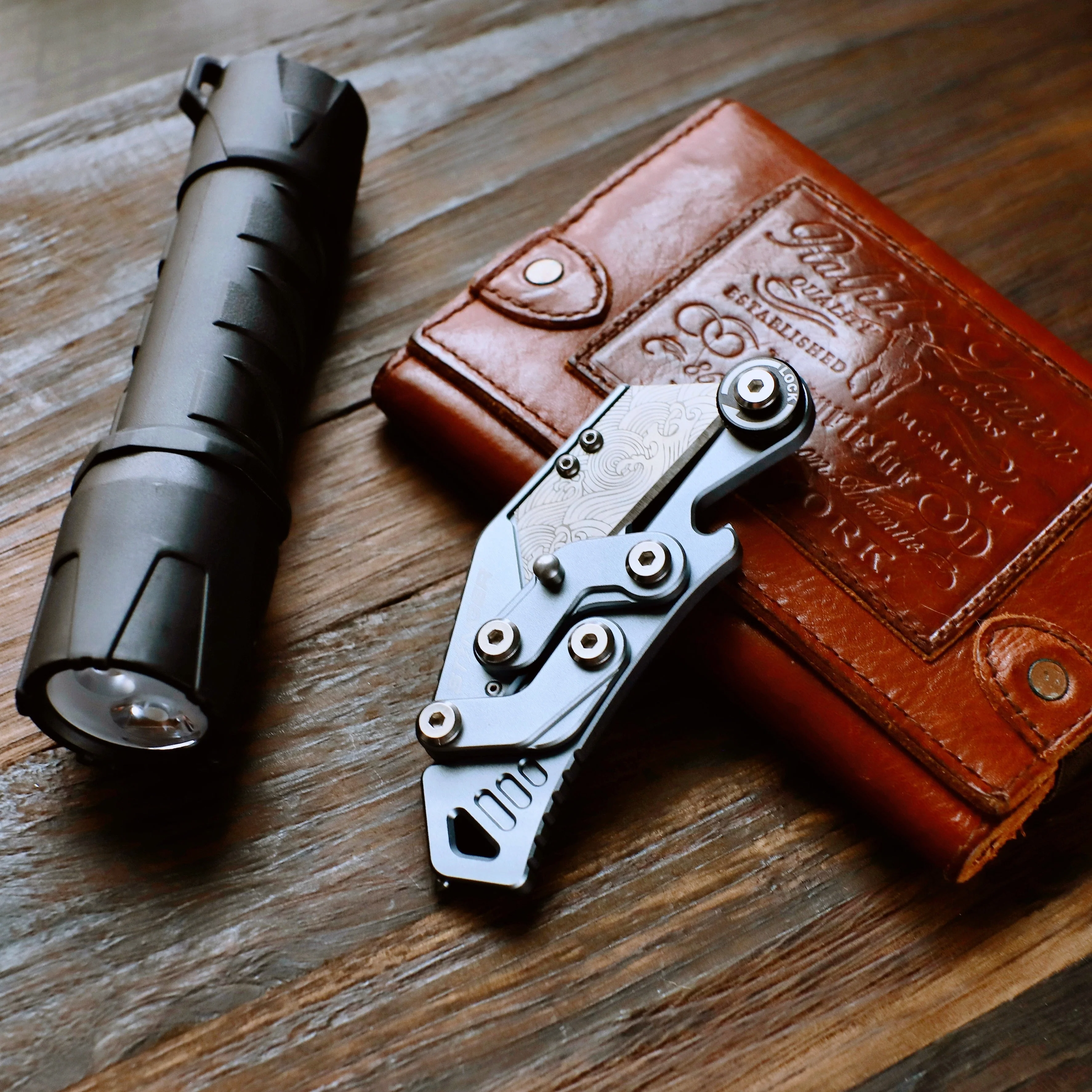 Stinger Godzilla Tool, Folding Pocket Utility - Space Grey - Image 3