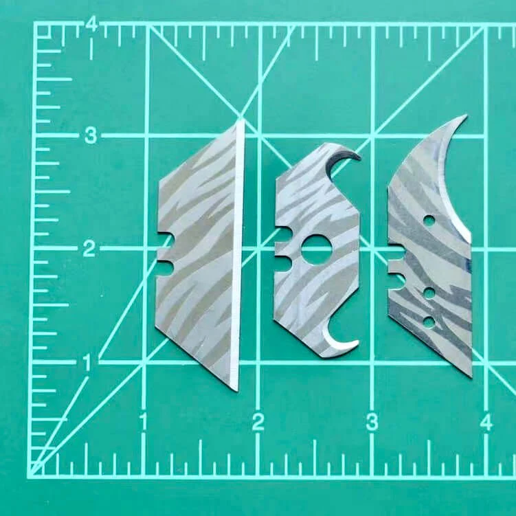 Stinger Laser Engraved Utility Razor Blades, Utility Knife Blades Replacement - Tiger Pattern - Image 3