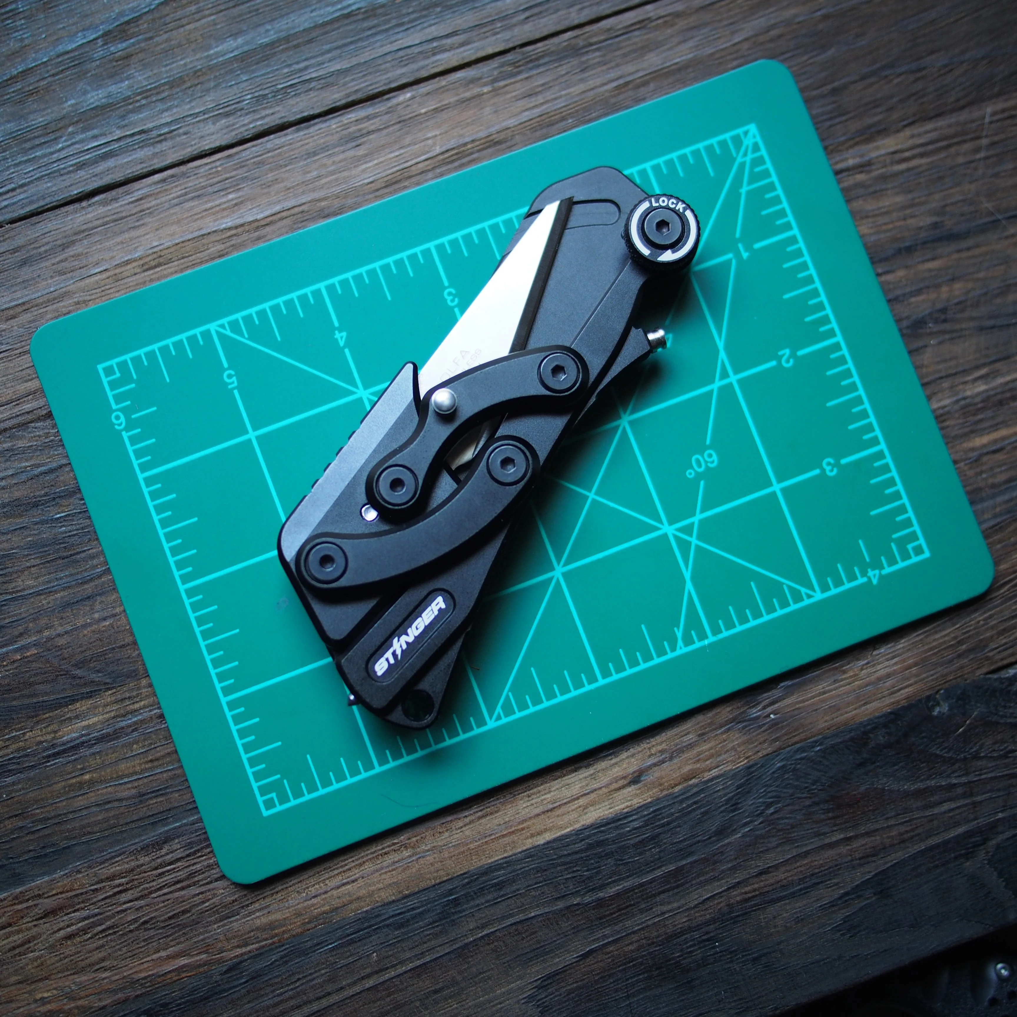 Stinger Olfa Evolution Edge with Leather Pouch, Folding Pocket Utility - Matte Black - Image 4
