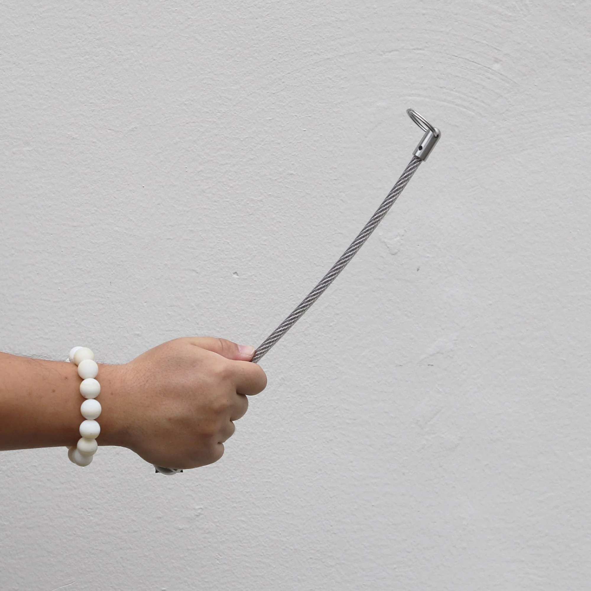 Stinger Stainless Steel Spiked Monkey Fist: Car Emergency Window Breaker - Image 3