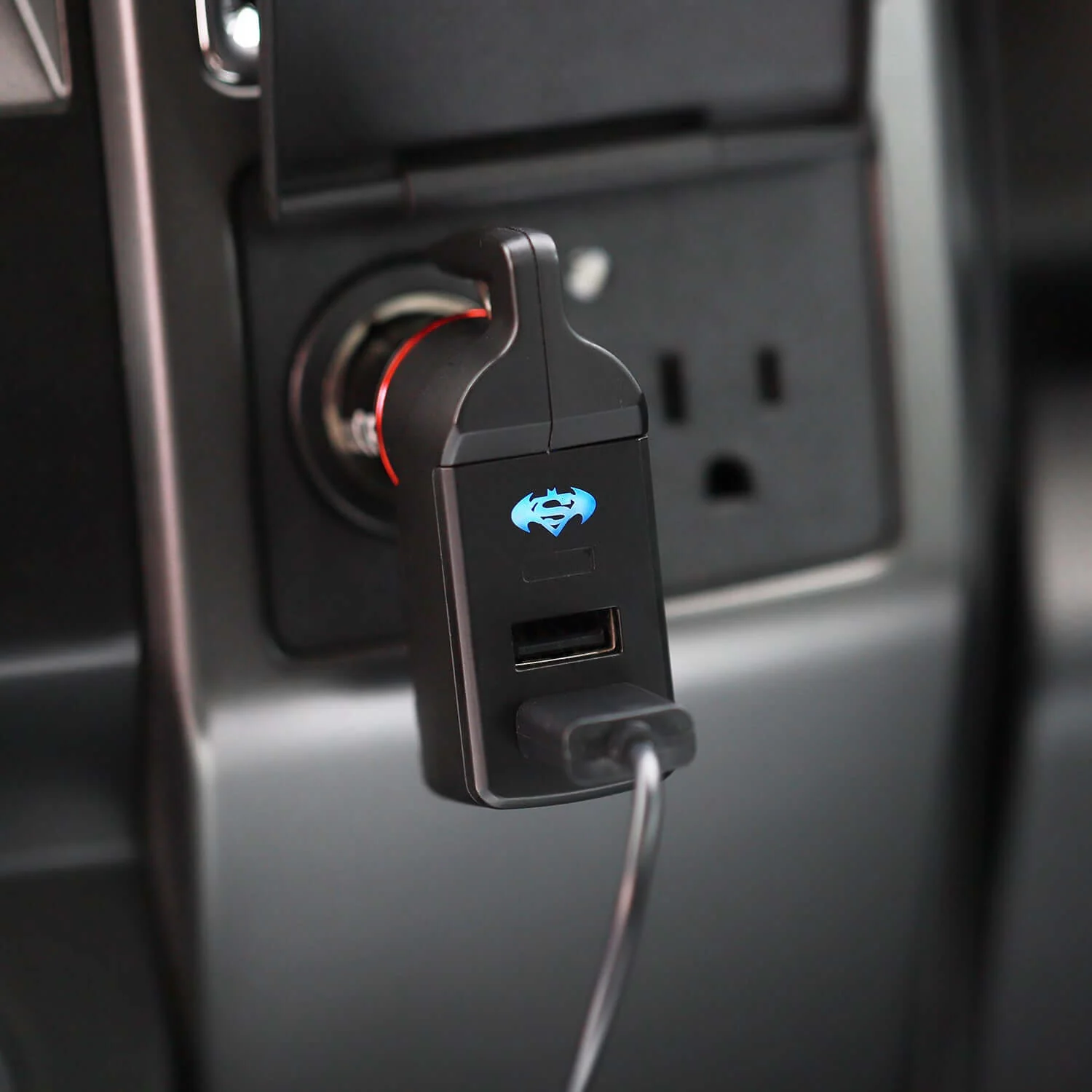 Stinger USB Car Charger Emergency Tool, Seatbelt Cutter, Spring-Loaded Car Window Breaker (Blue Super Batman) (SC) - Image 2