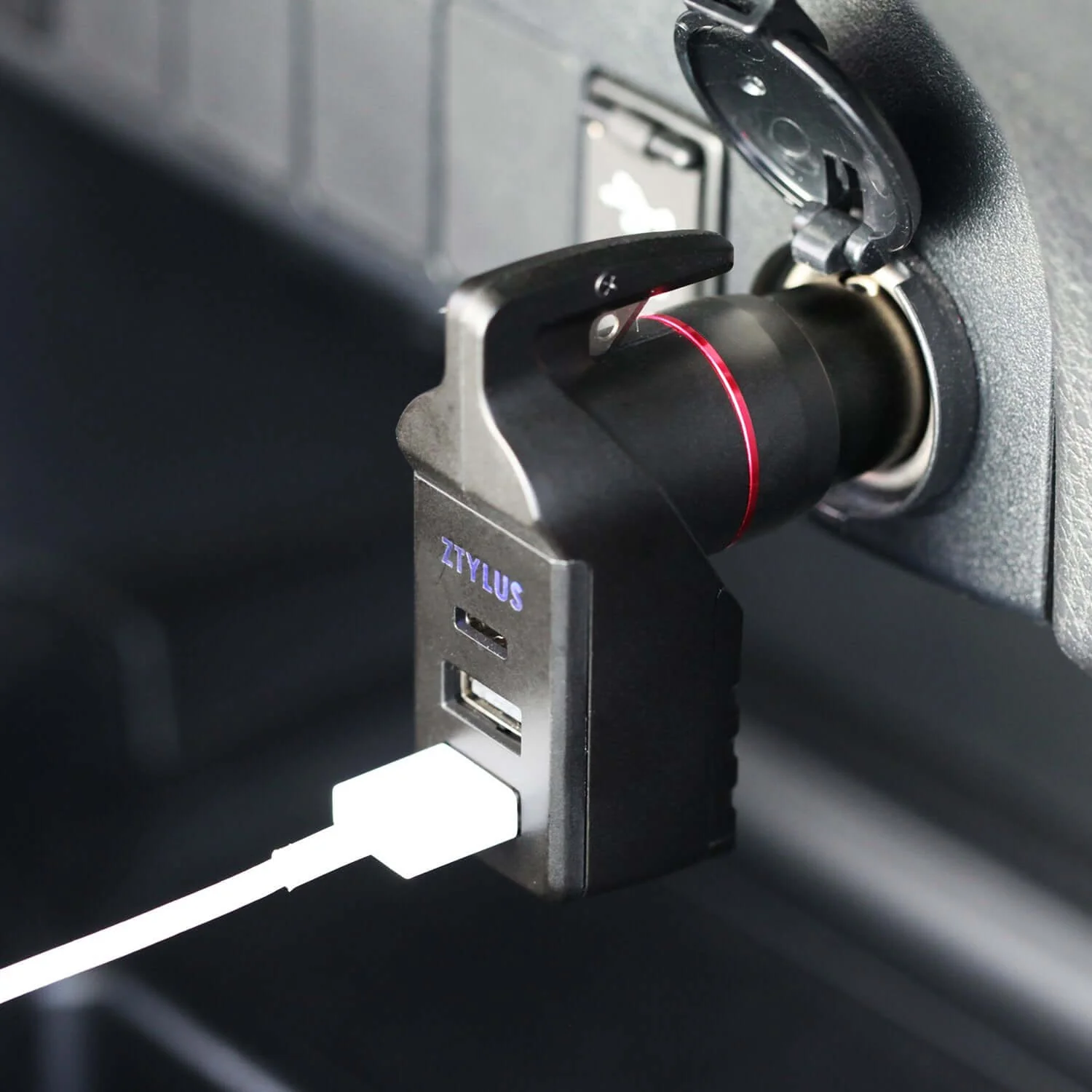 Stinger USB Type-C Car Charger Emergency Tool, Seatbelt Cutter, Spring-Loaded Car Window Breaker (Black) - Image 5