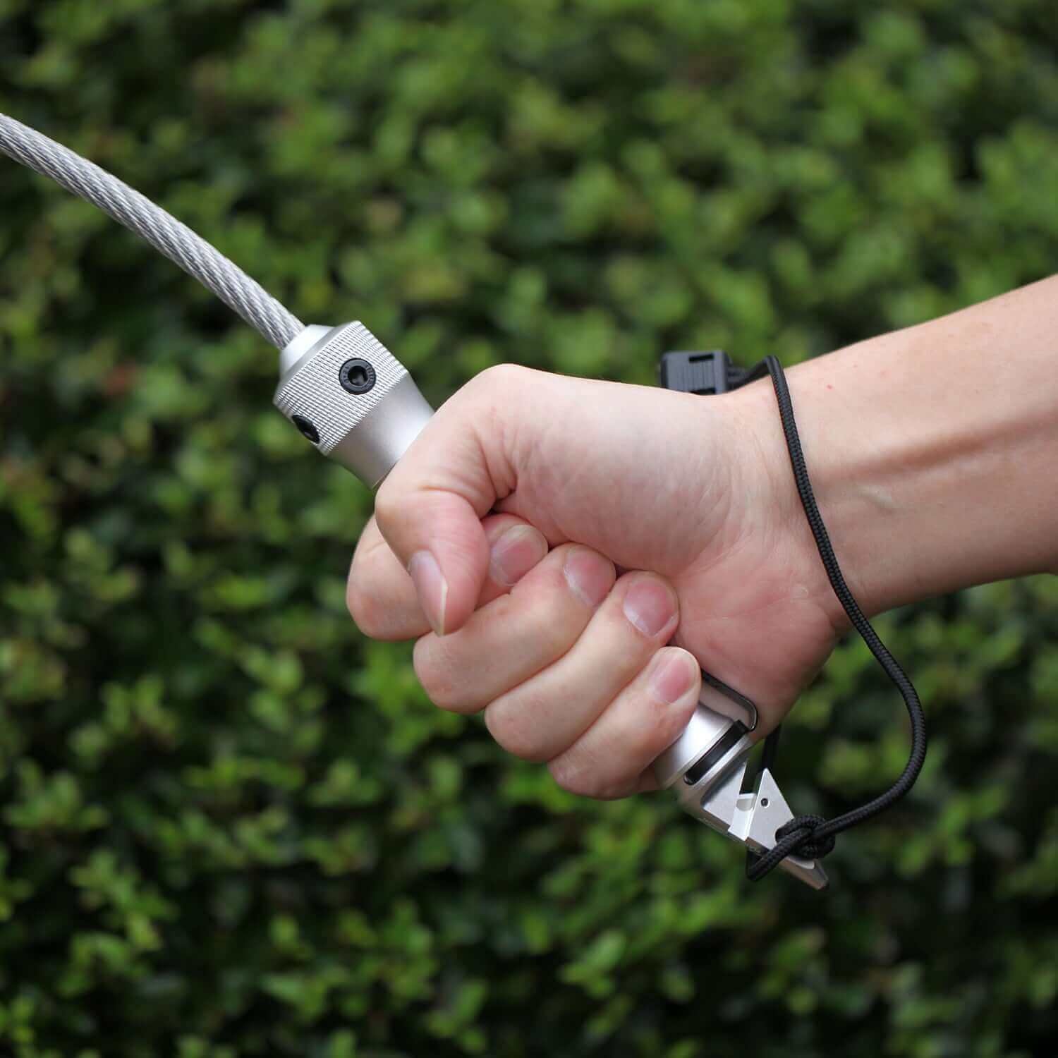 Stinger Whip Car Emergency Tool with Seat Belt Cutter and Window Breaker (Elite Edition, Platinum) - Image 11
