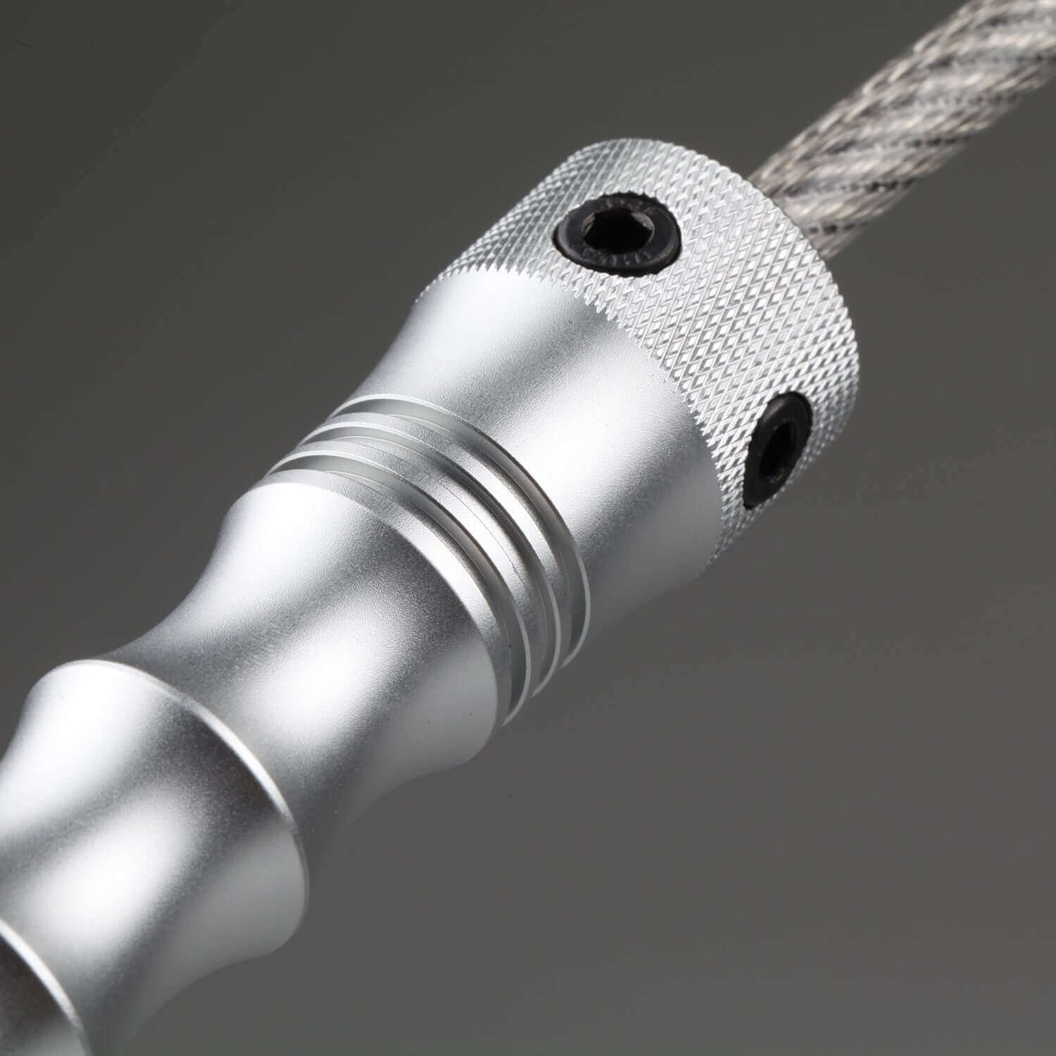 Stinger Whip Car Emergency Tool with Seat Belt Cutter and Window Breaker (Elite Edition, Platinum) - Image 6