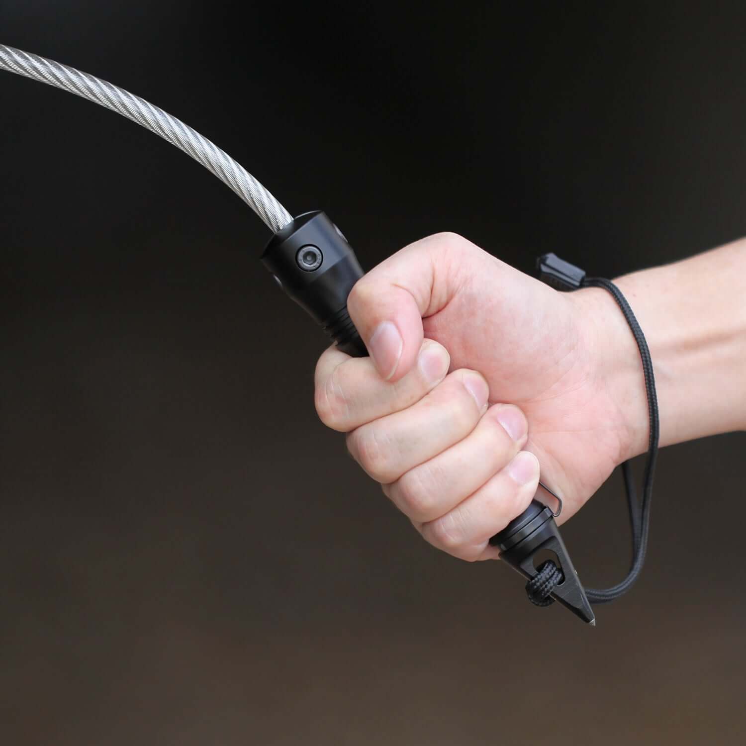 Stinger Whip Car Emergency Tool with Window Breaker (Black) - Image 10