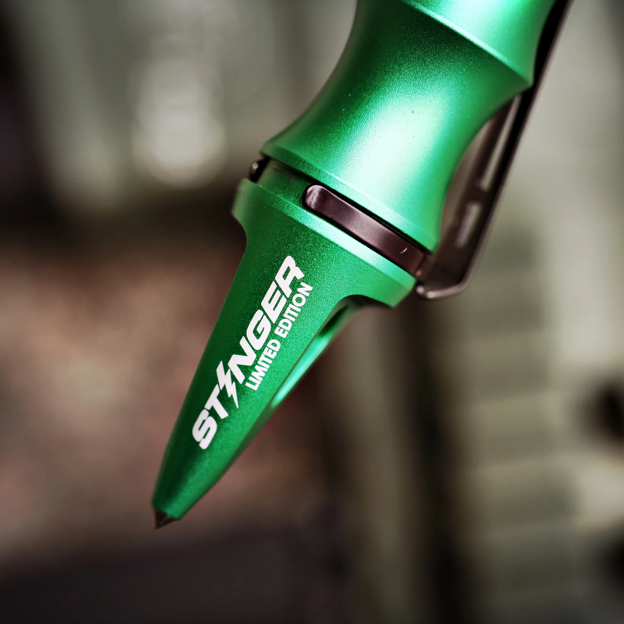 Stinger Whip Car Emergency Tool with Window Breaker (Midnight Green) - Image 7