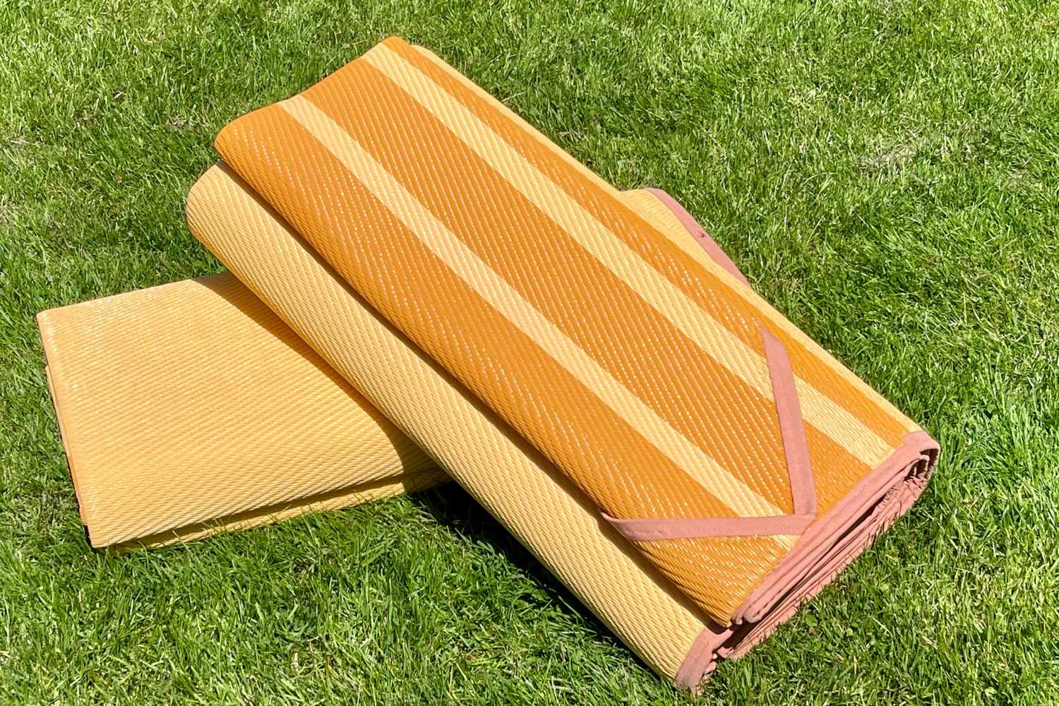 Striped Bell Tent Floor Matting | Citrus Tones | 13' (4M) - Image 11