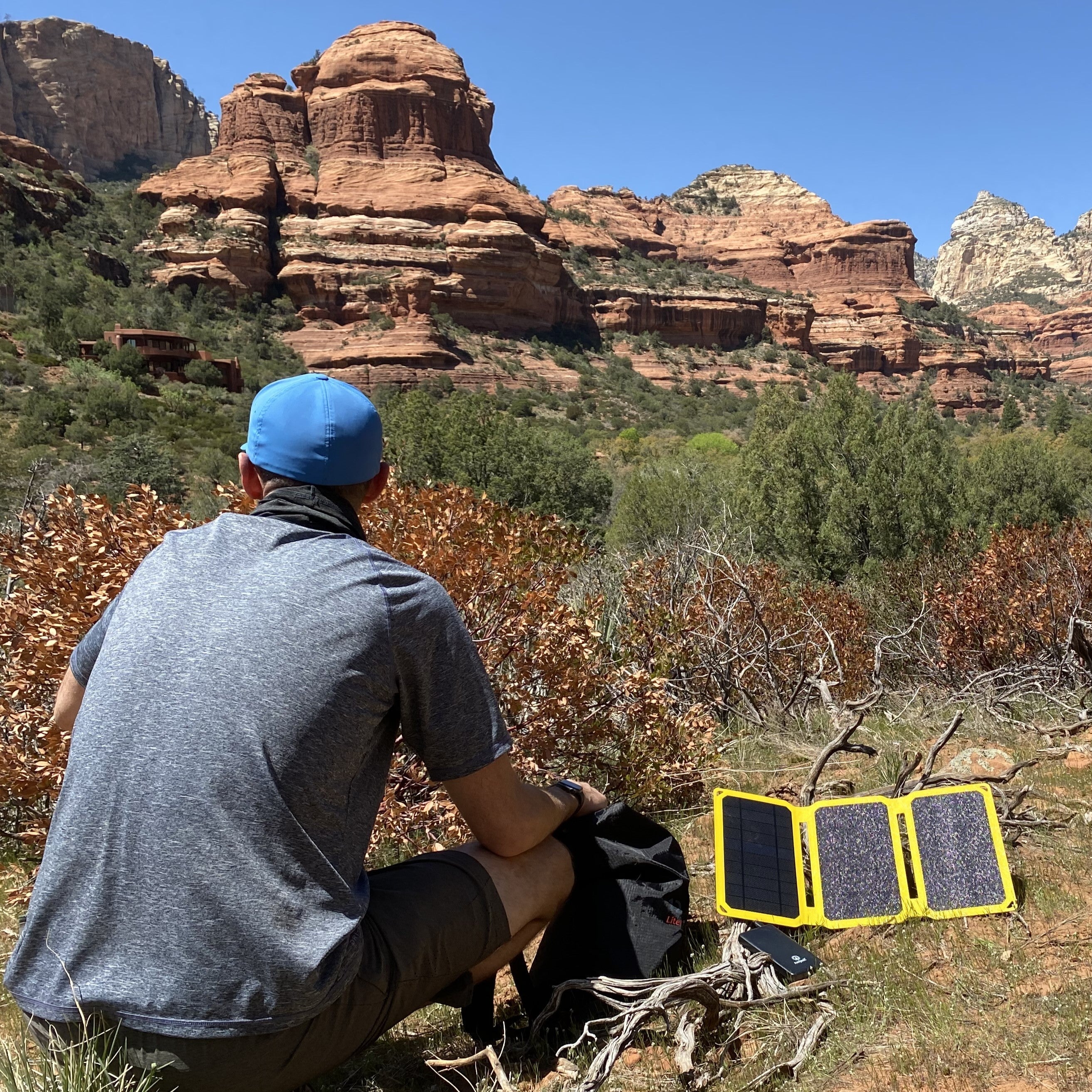 SunJack 15 Watt ETFE Foldable Portable Solar Panel Charger with 10000mAh Power Bank Battery - Image 10
