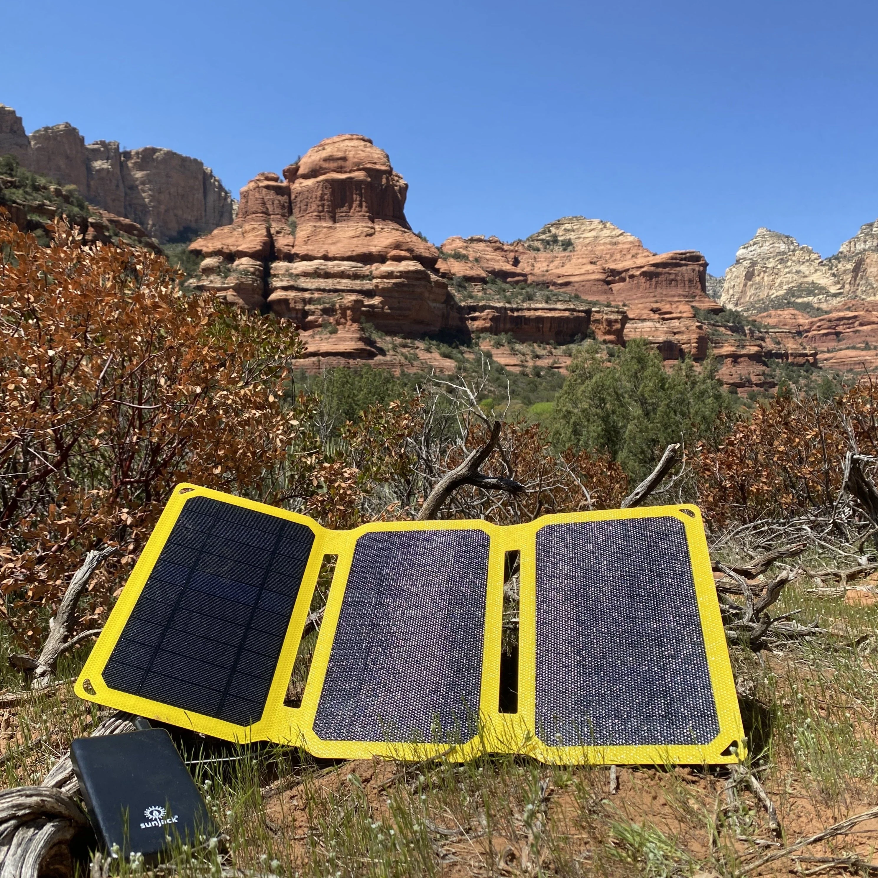 SunJack 15 Watt ETFE Foldable Portable Solar Panel Charger with 10000mAh Power Bank Battery - Image 13
