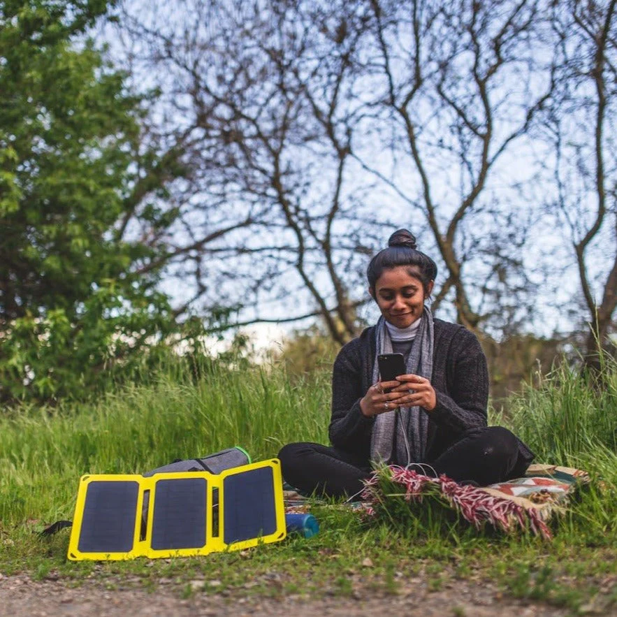 SunJack 15 Watt ETFE Foldable Portable Solar Panel Charger with 10000mAh Power Bank Battery - Image 15