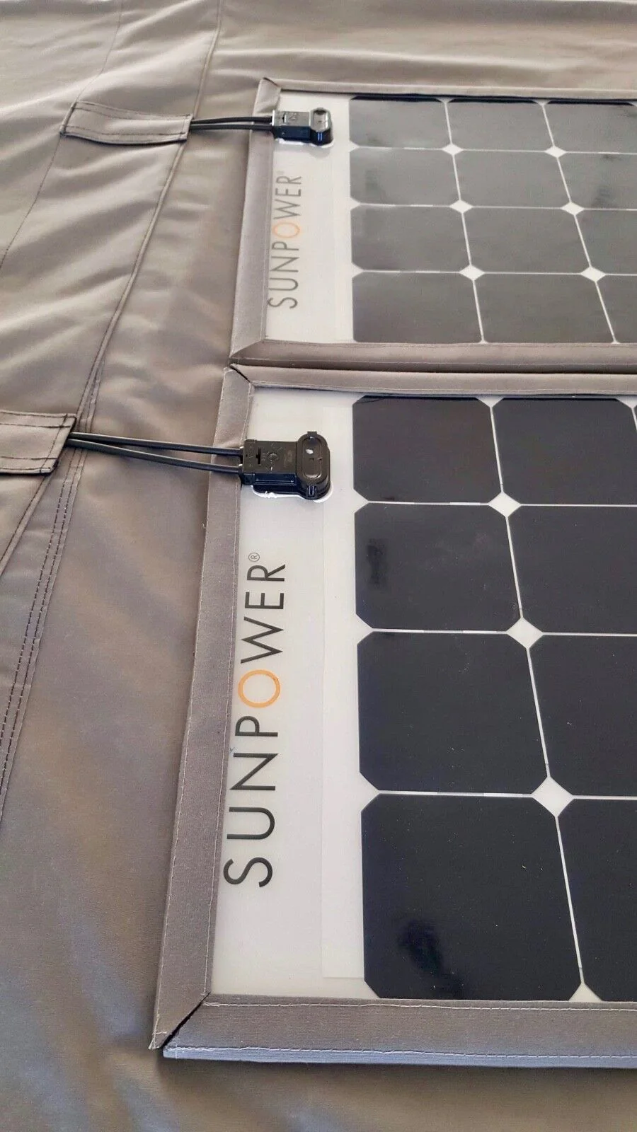 Sunpower 100W Flexible Solar Panel (Pallet of 30) - Image 9
