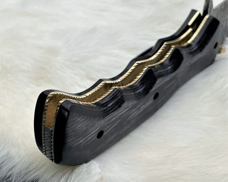Tactical Urban Guardian Folding Pocket Knife – 8" Handmade Damascus Steel Blade, Pakka Wood Handle - Image 3