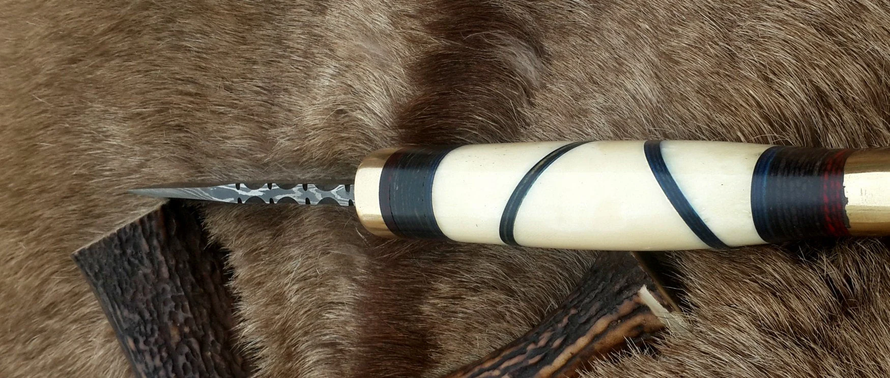 The Artisan's Blade: Custom Handmade Damascus Steel Hunting Knife | Camel Bone & Brass Accents | 9 Inches | KBS Knives - Image 4