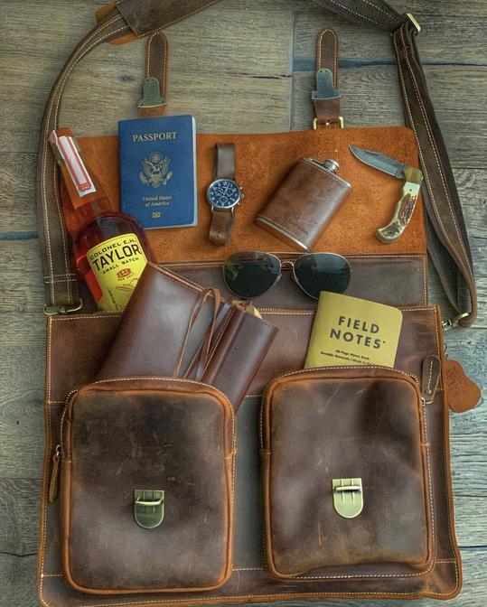 “The Lawyer” Messenger Bag - Image 3