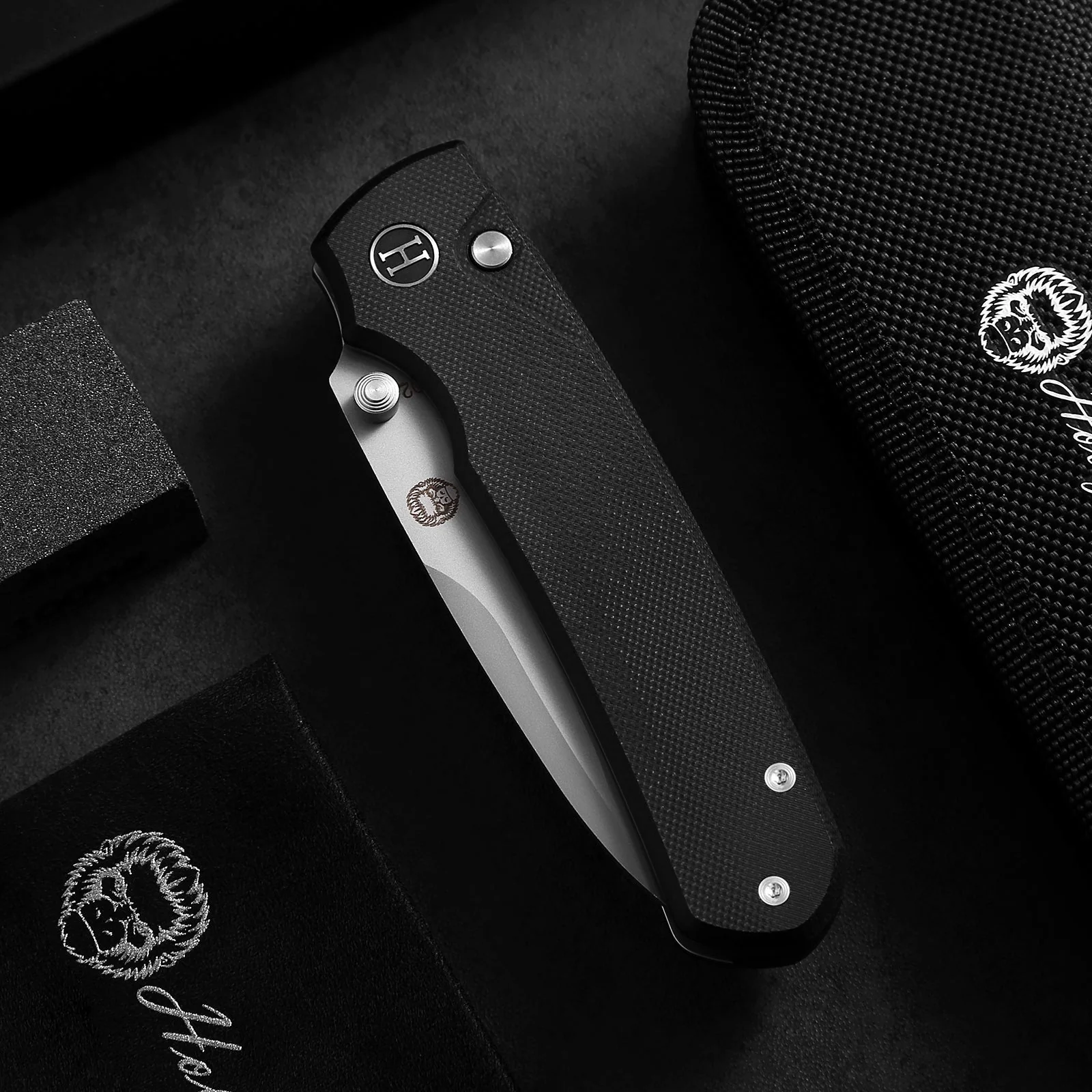 The Loyalist Folding Pocket Knife Giftset for Men and Women (Sand and Black) - Image 5