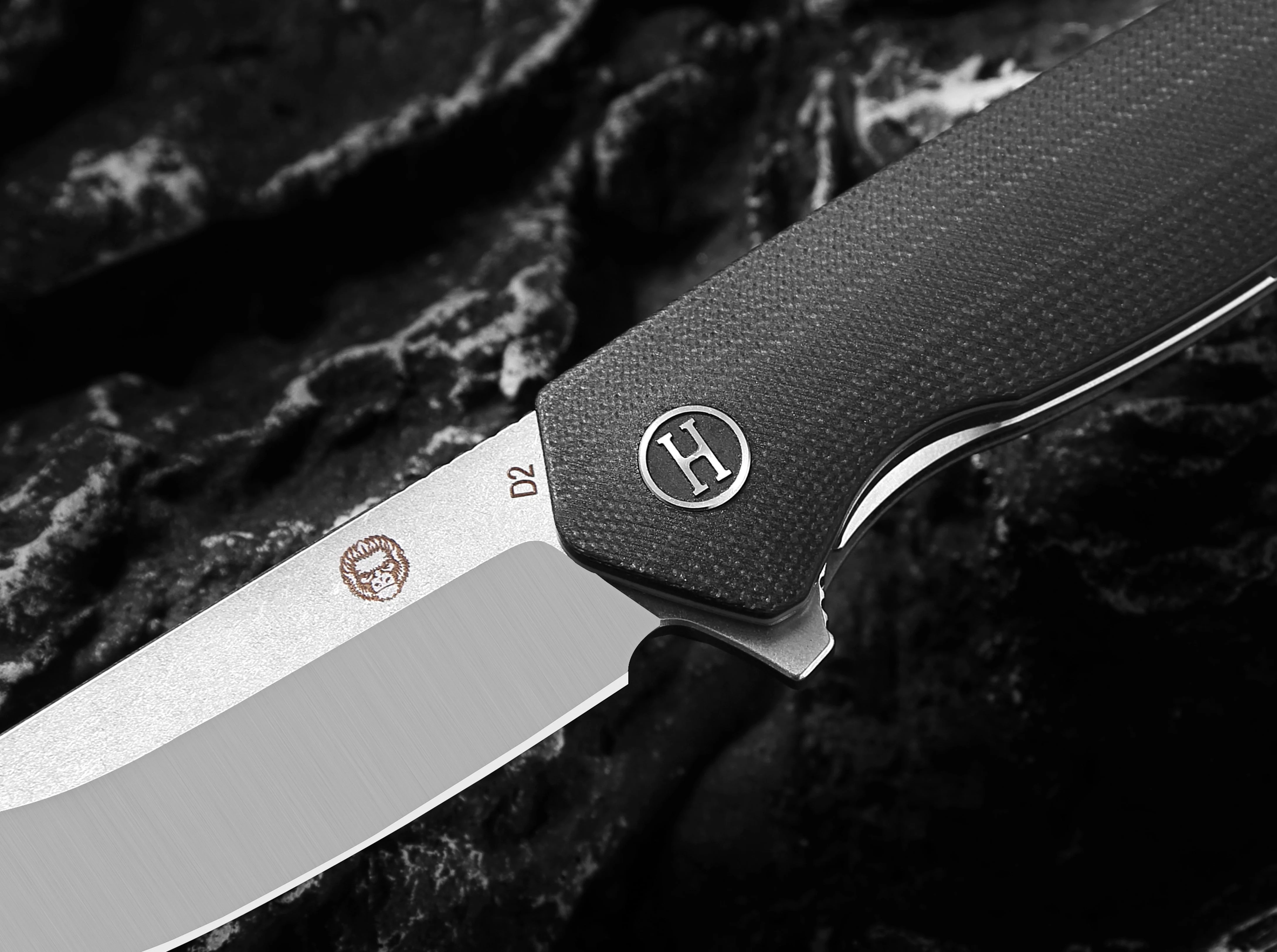 The Pathfinder Folding Pocket Knife Giftset for Men and Women (Black and Silver) - Image 8