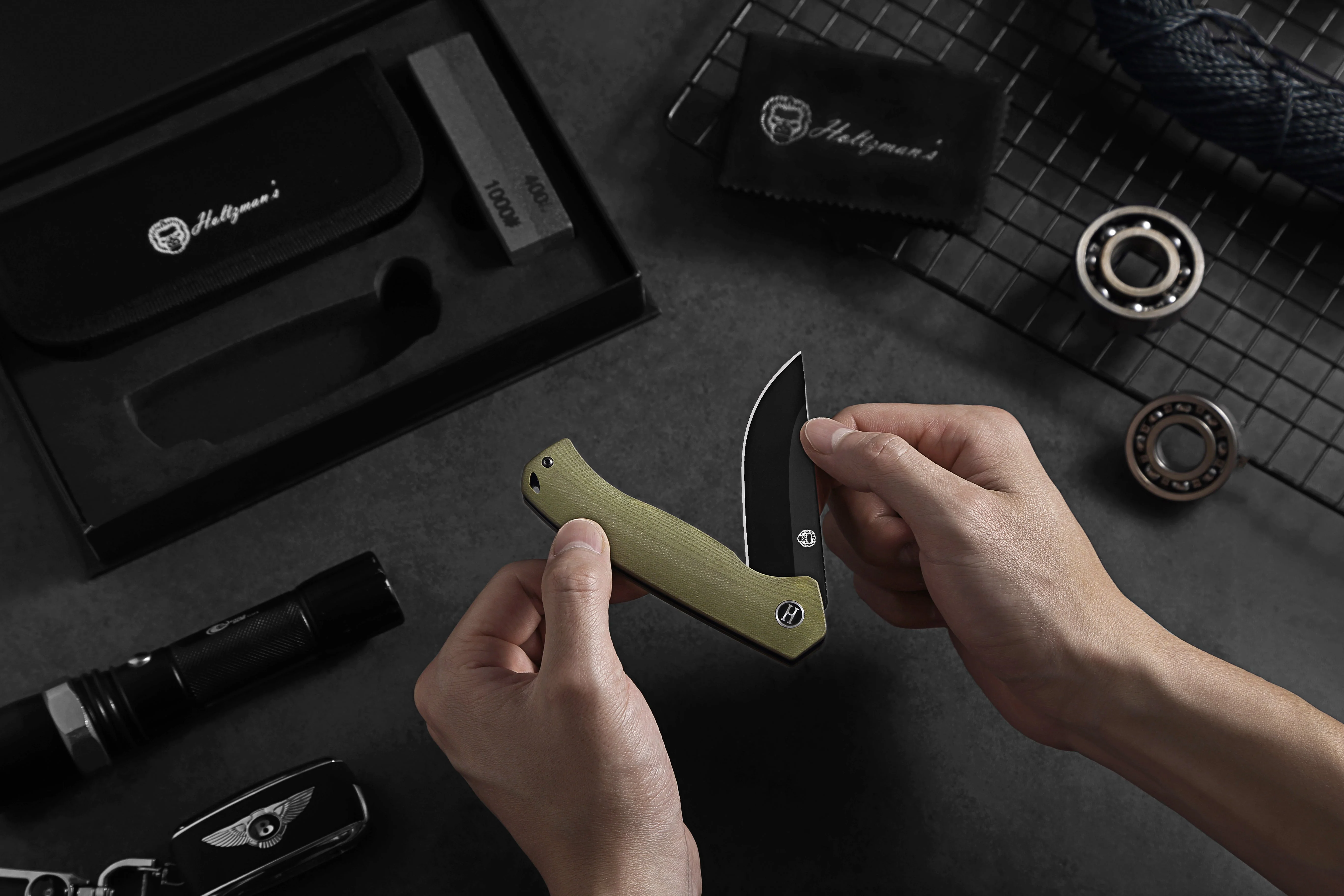 The Pathfinder Folding Pocket Knife Giftset for Men and Women (Green and Silver) - Image 7