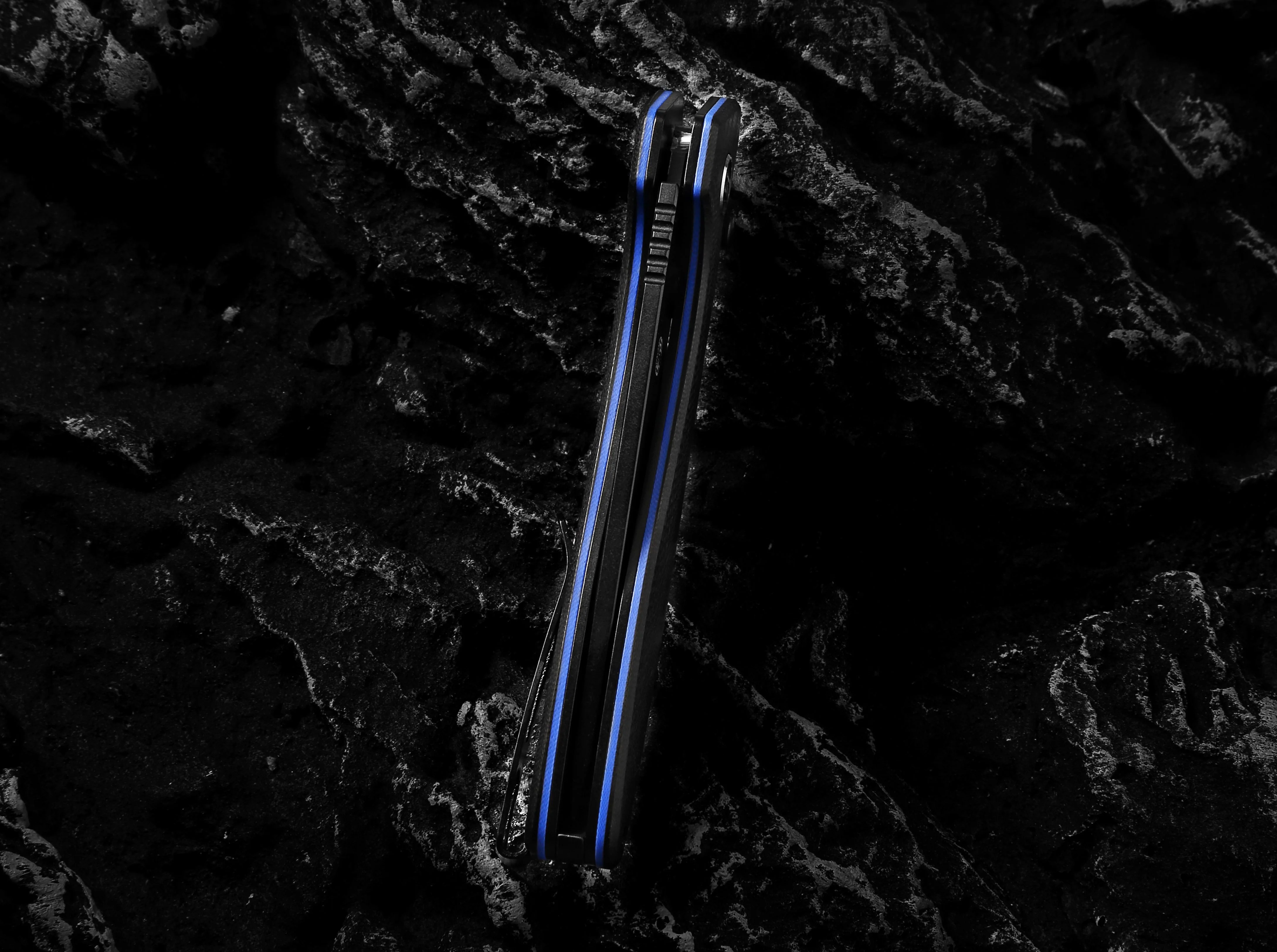 The Vector Folding Pocket Knife Giftset for Men and Women (Black) - Image 11