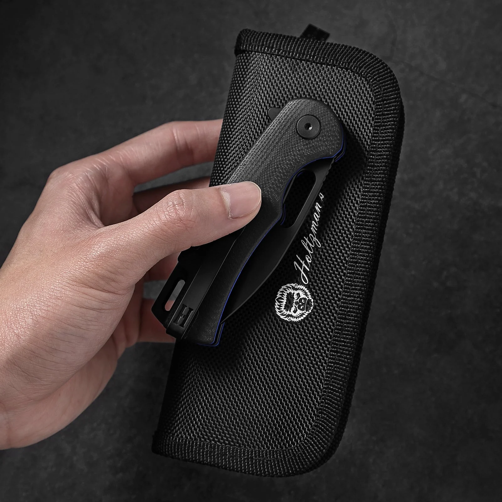 The Venture Point Folding Pocket Knife Giftset for Men and Women (Black and Blue) - Image 3
