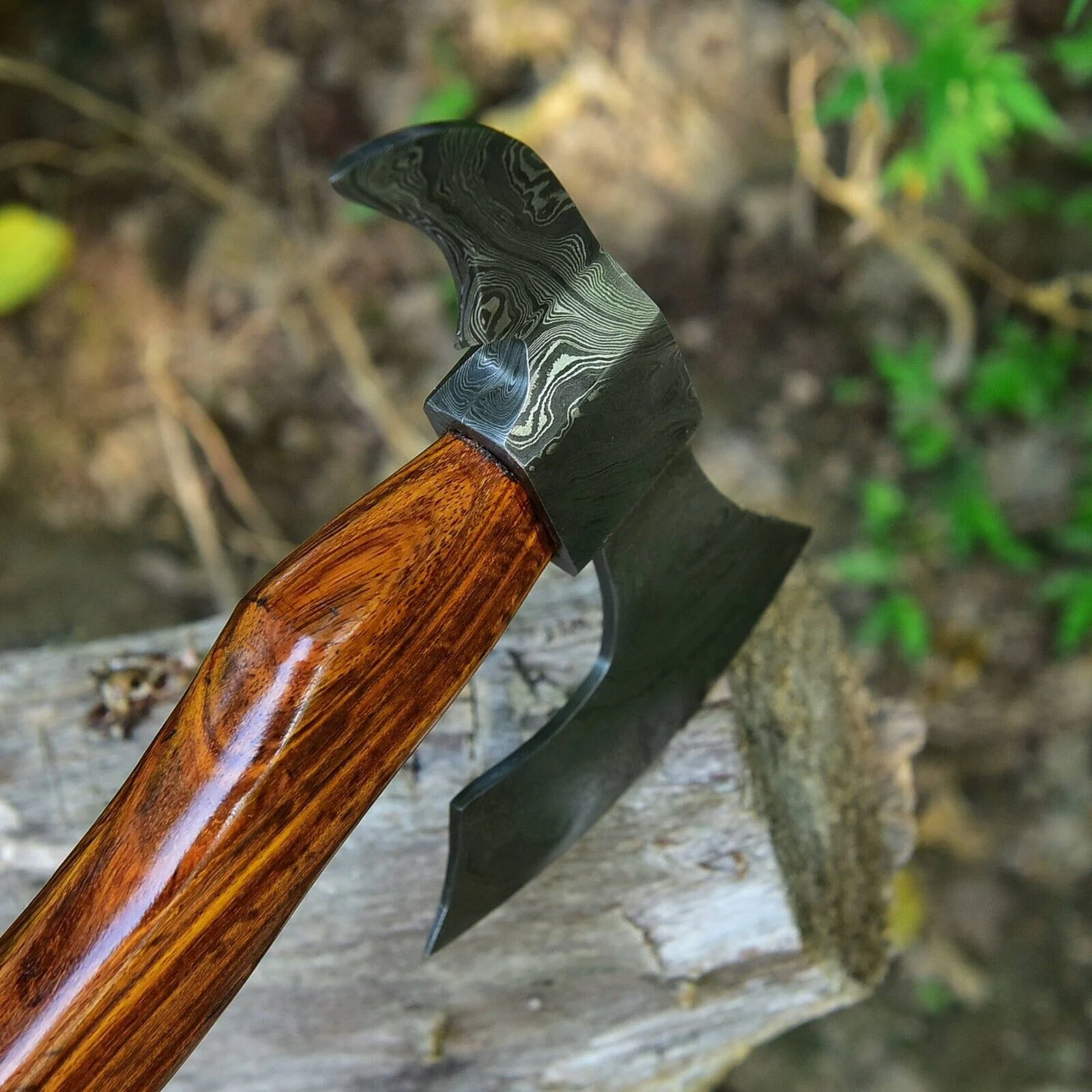 Tomahawk Axe with Custom Handmade Forged Damascus Steel Blade – "Rosewood Warrior" - Image 3