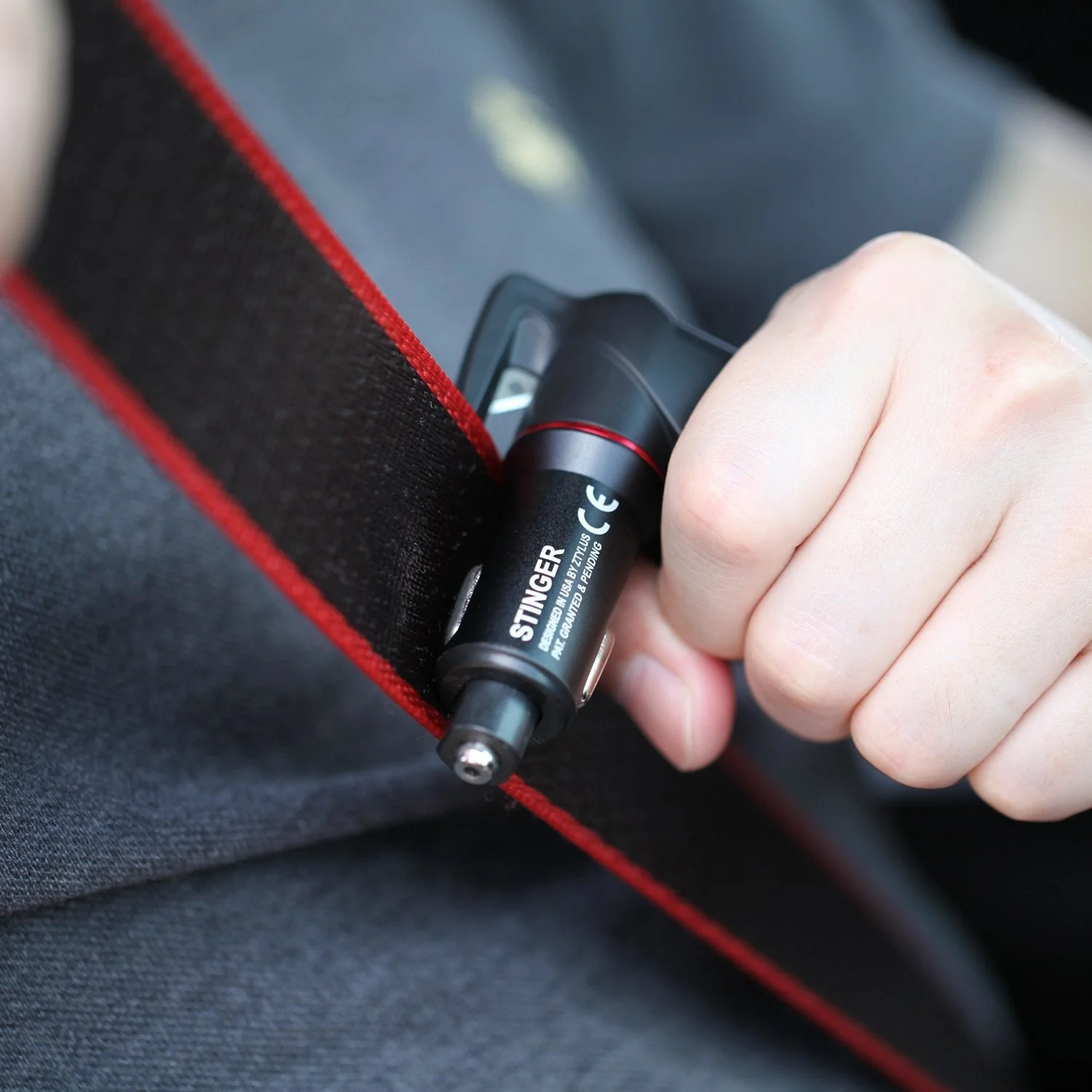 USB Car Charger Emergency Tool With Cigarette Lighter & USB Extensions - Image 4
